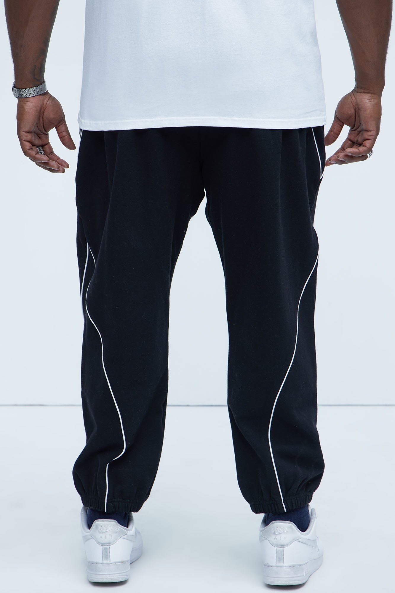 Tyson Piping Relaxed Jogger - Black