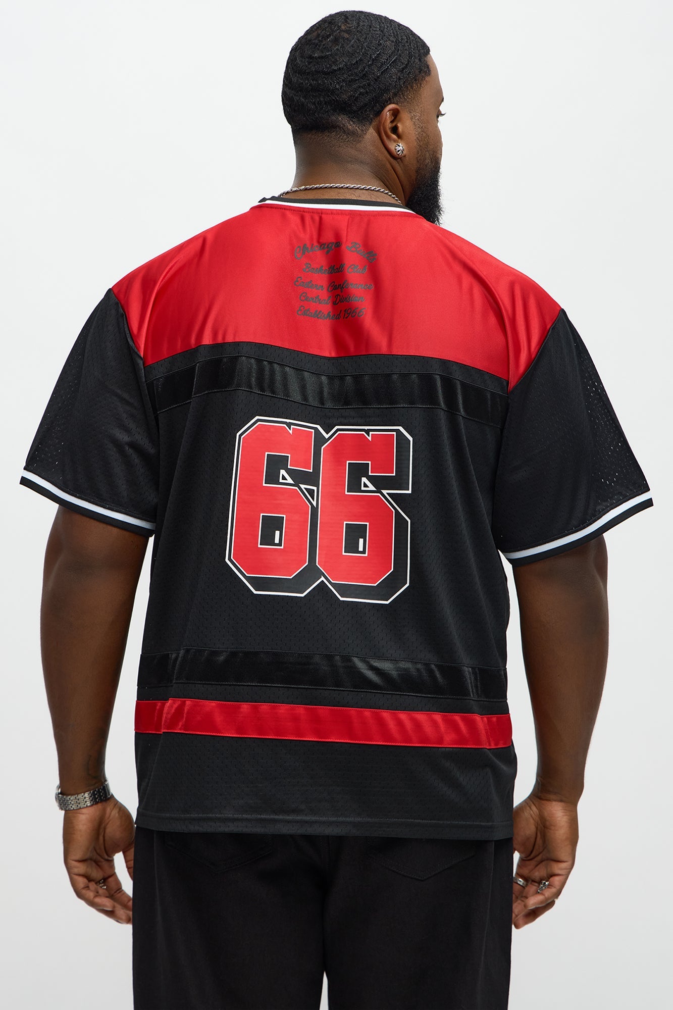 Bulls Regular Fit Basketball Tee - Black