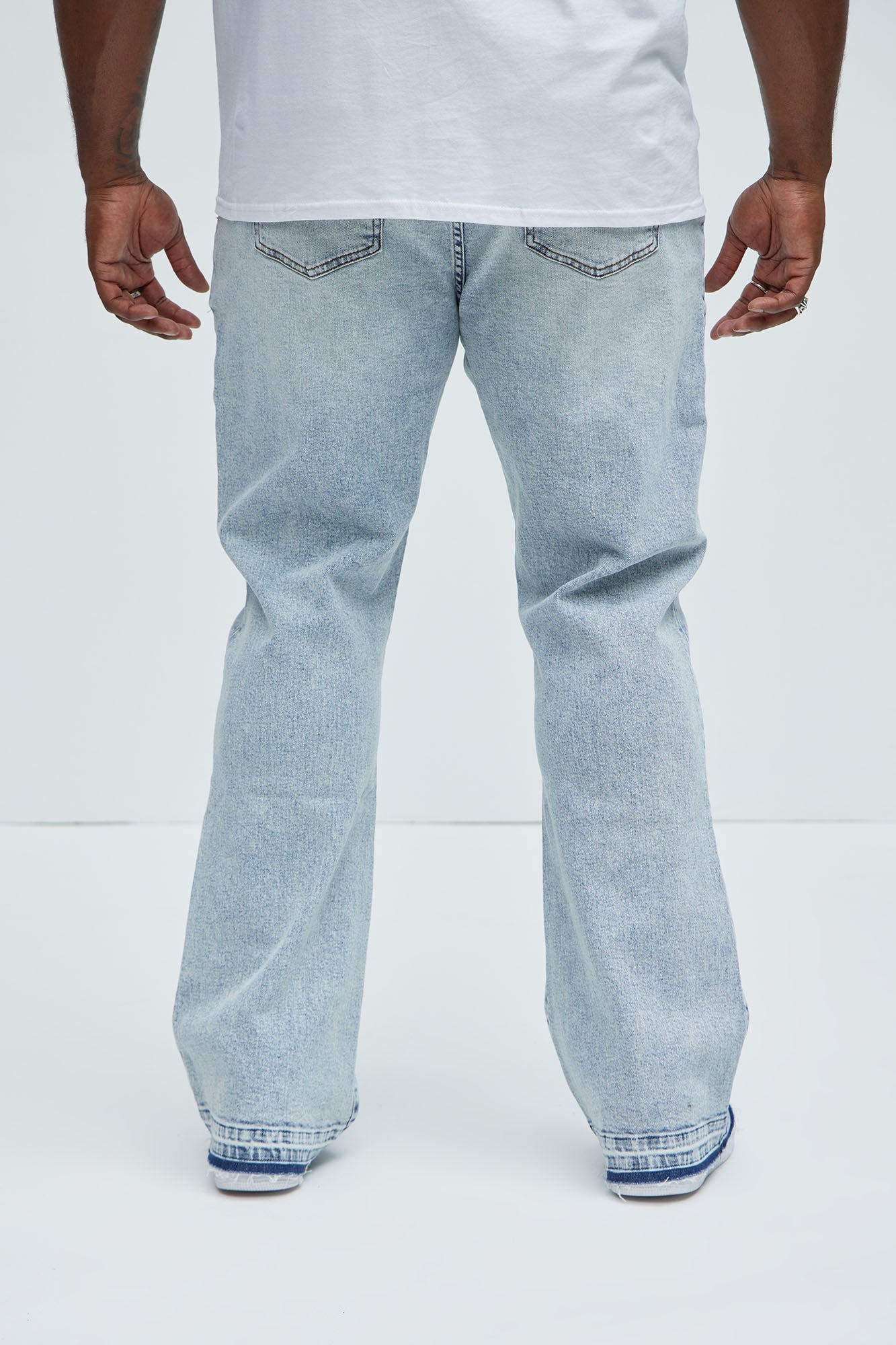 Cornell Slim Flare Jeans - Light Wash