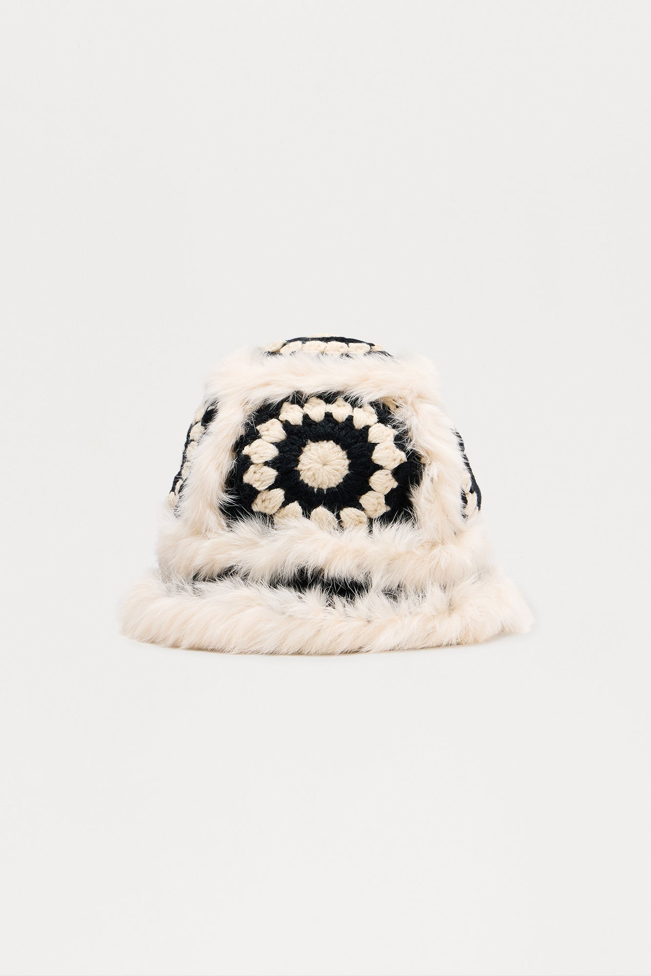 Alpine Hug Beanie - Ivory/combo