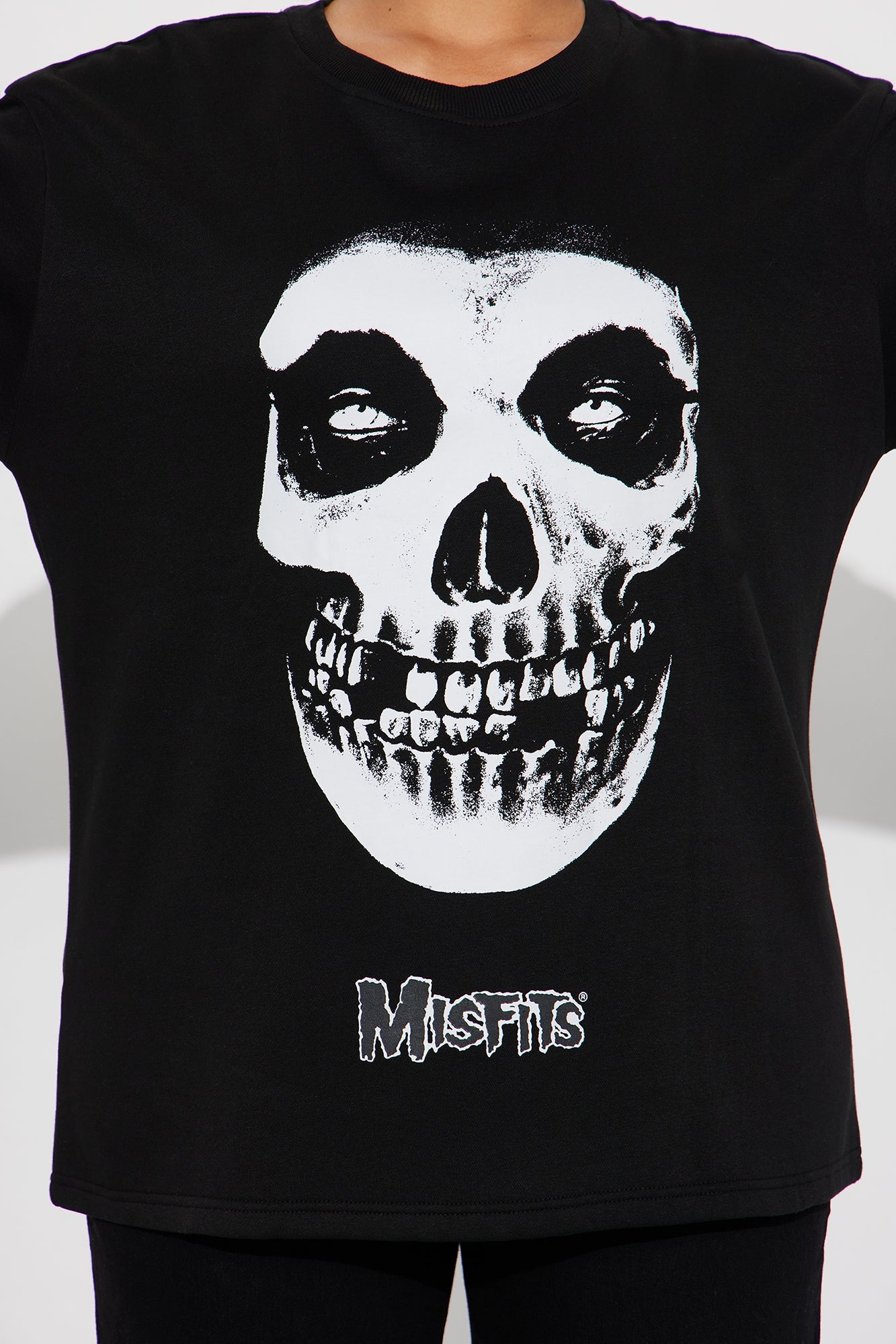 Misfit Mode Sweatshirt - Black