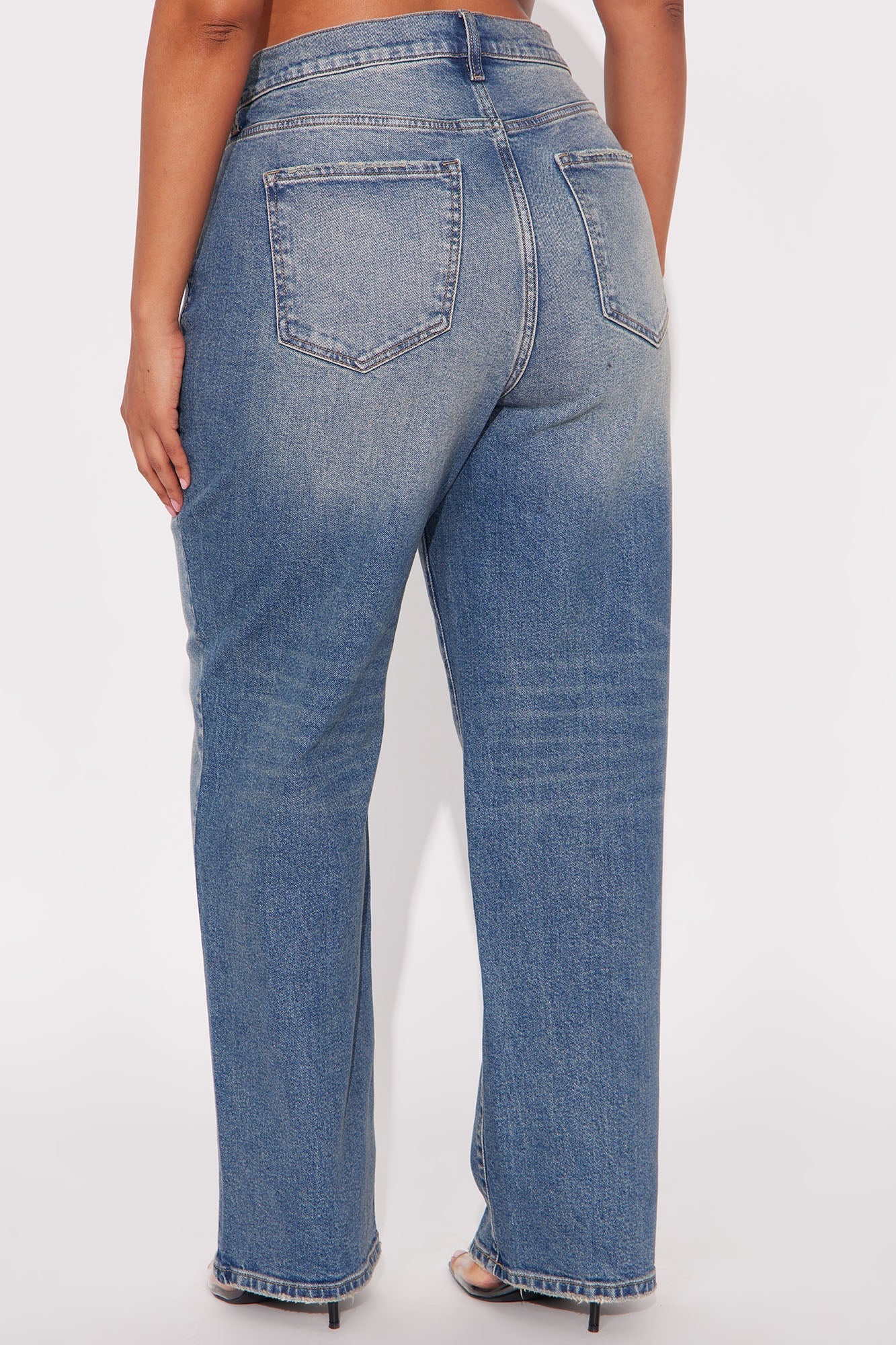 Iconic High Rise Straight Leg Jean - Vintage Wash