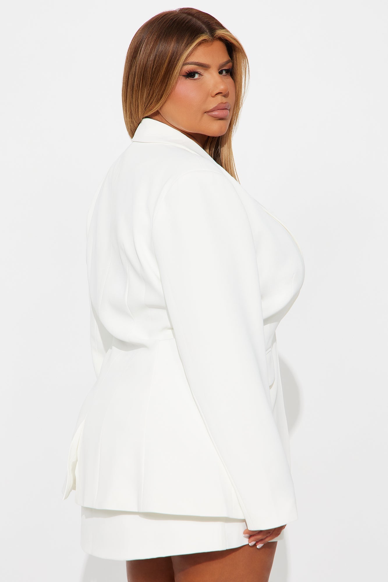 Pinned Perfection Oversized Blazer - White