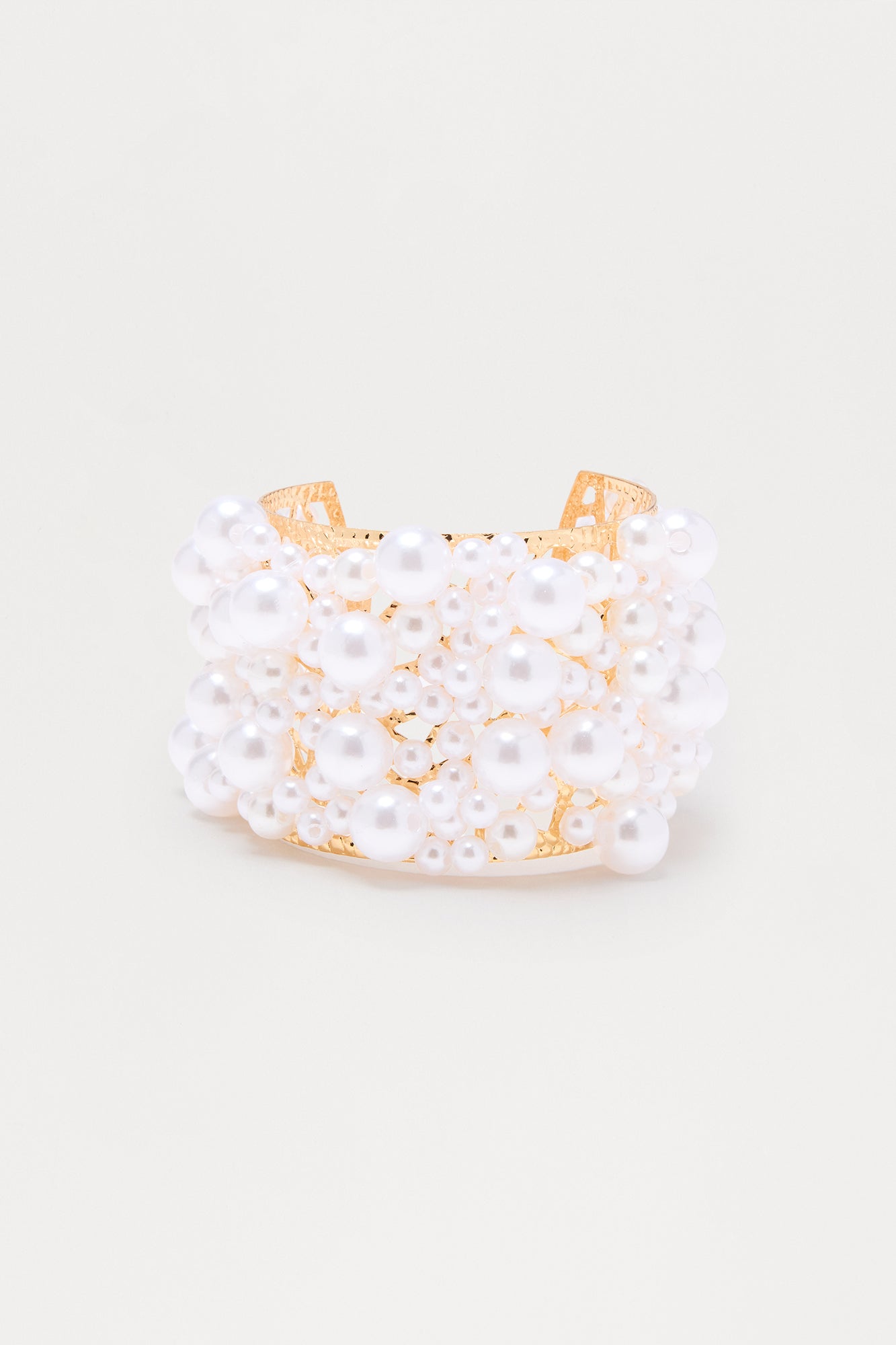 Eye Of Elegance Pearl Cuff Bracelet - Gold