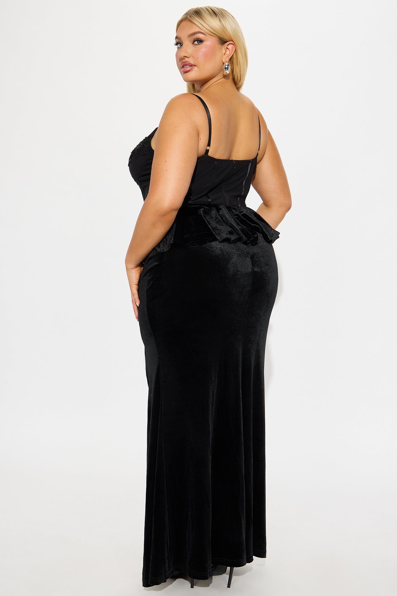Classic Nights Velvet Gown - Black
