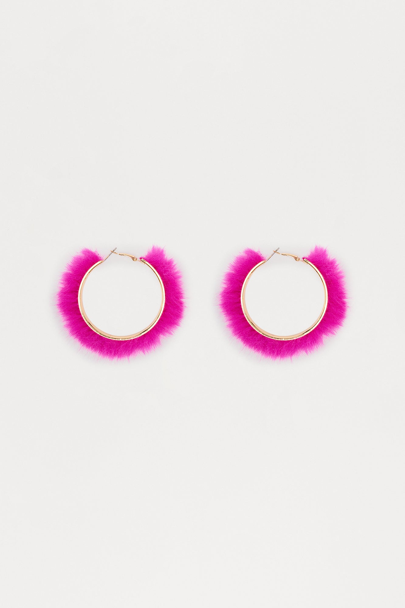Allurement Feather Trim Hoop Earrings - Fuchsia