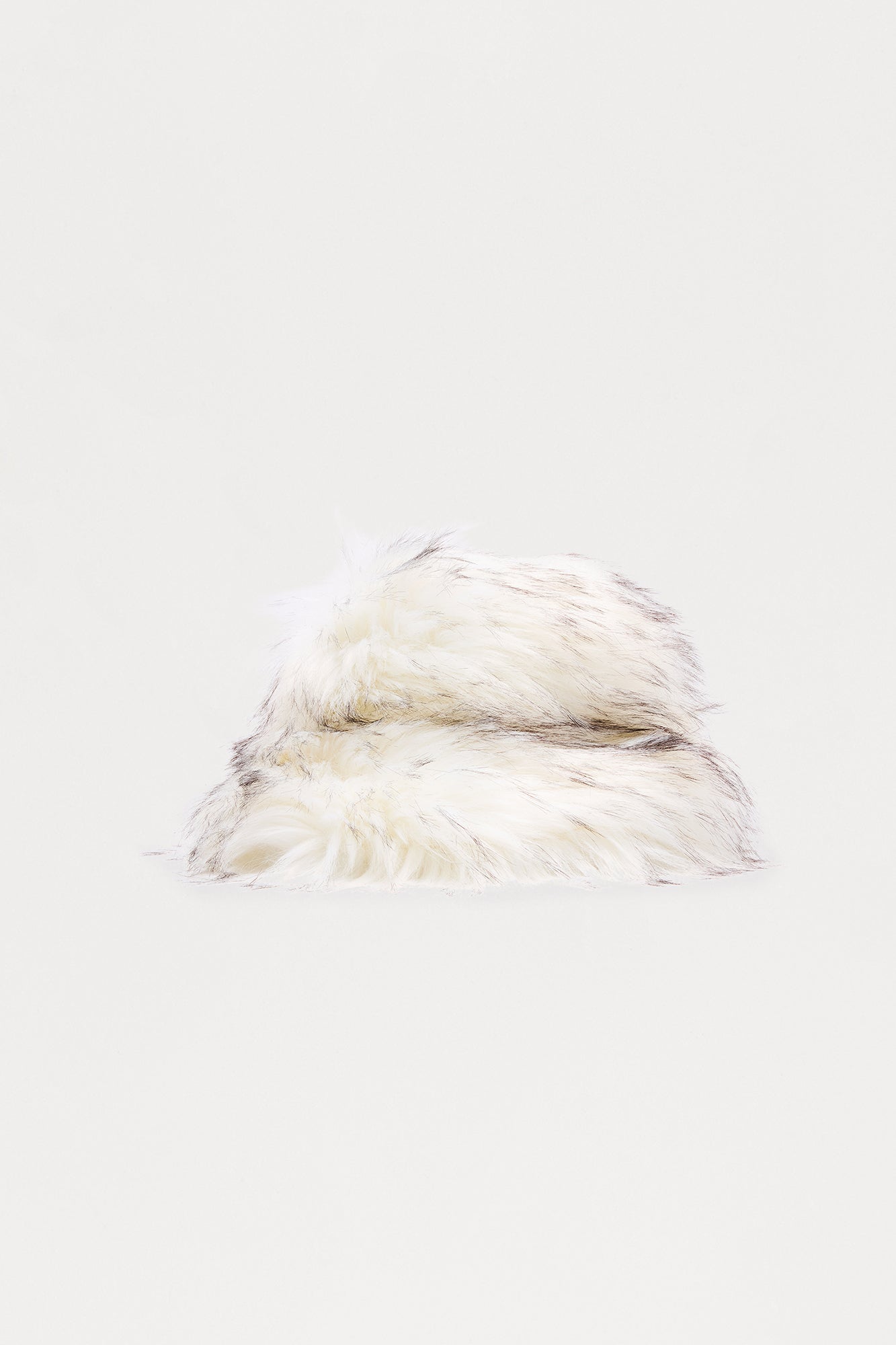 Show Stopper Faux Fur Bucket Hat - Ivory