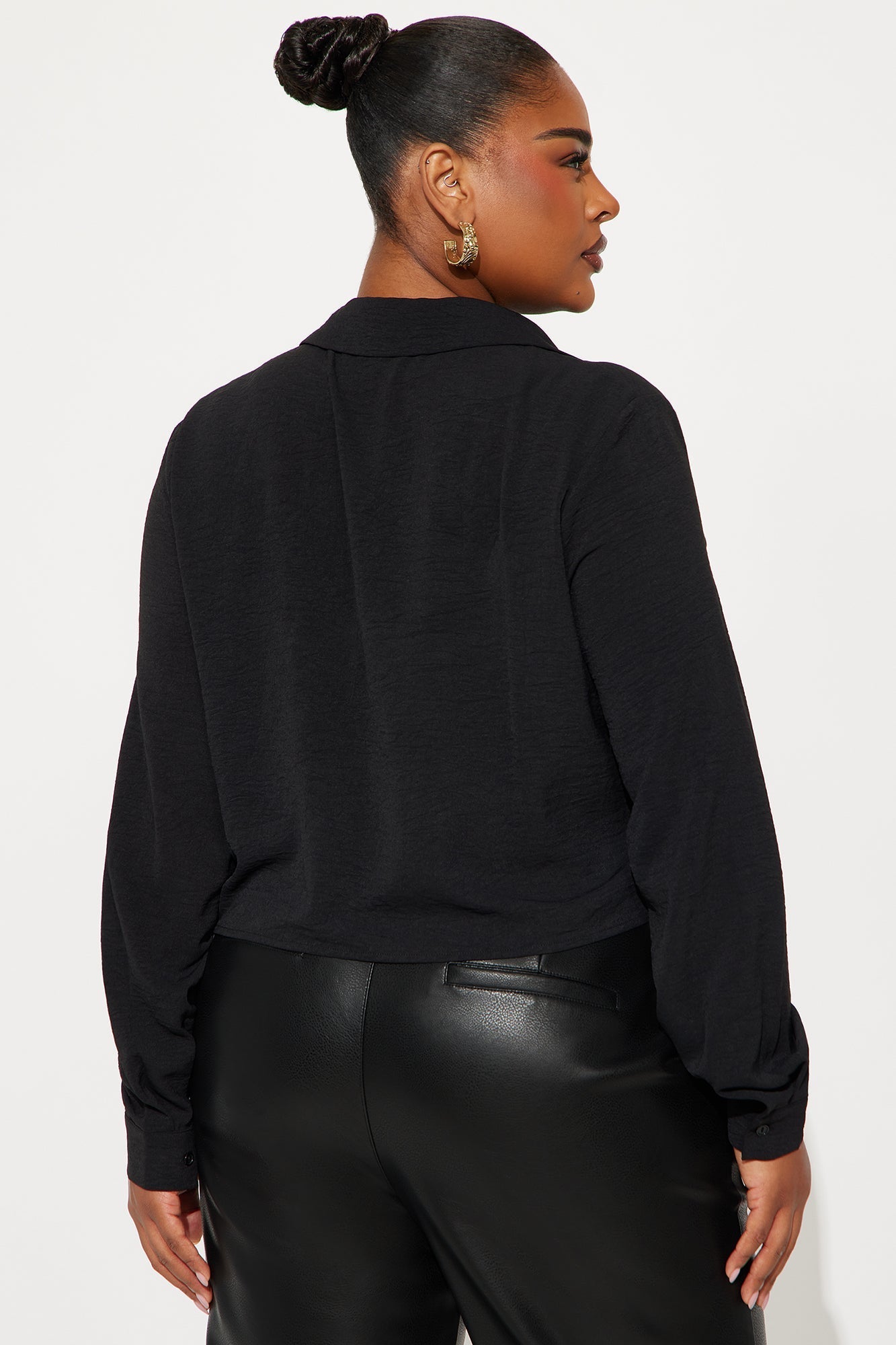 Allie Cropped Airflow Shirt - Black