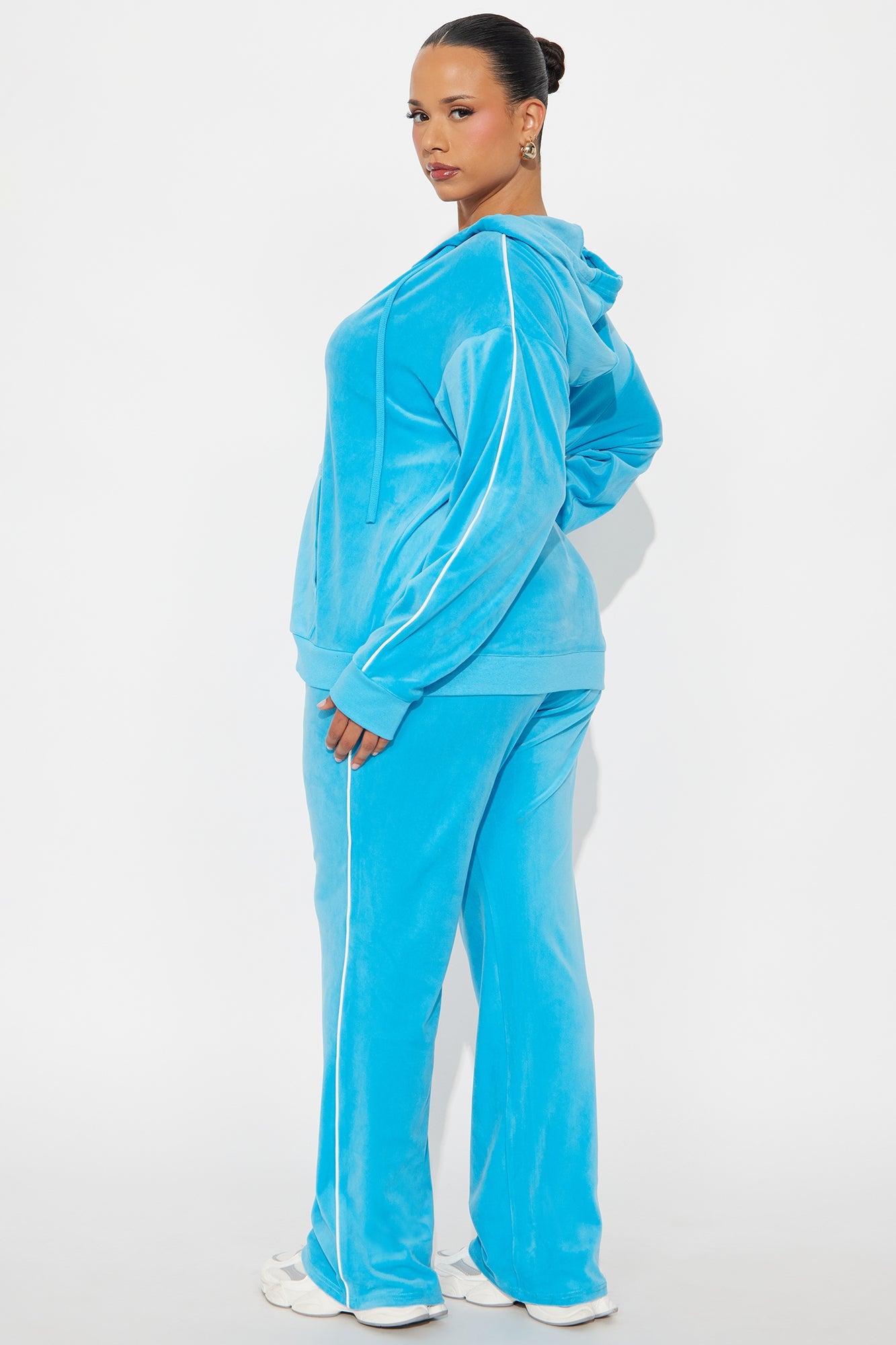 Chill Vibes Velour Pant Set - Aqua
