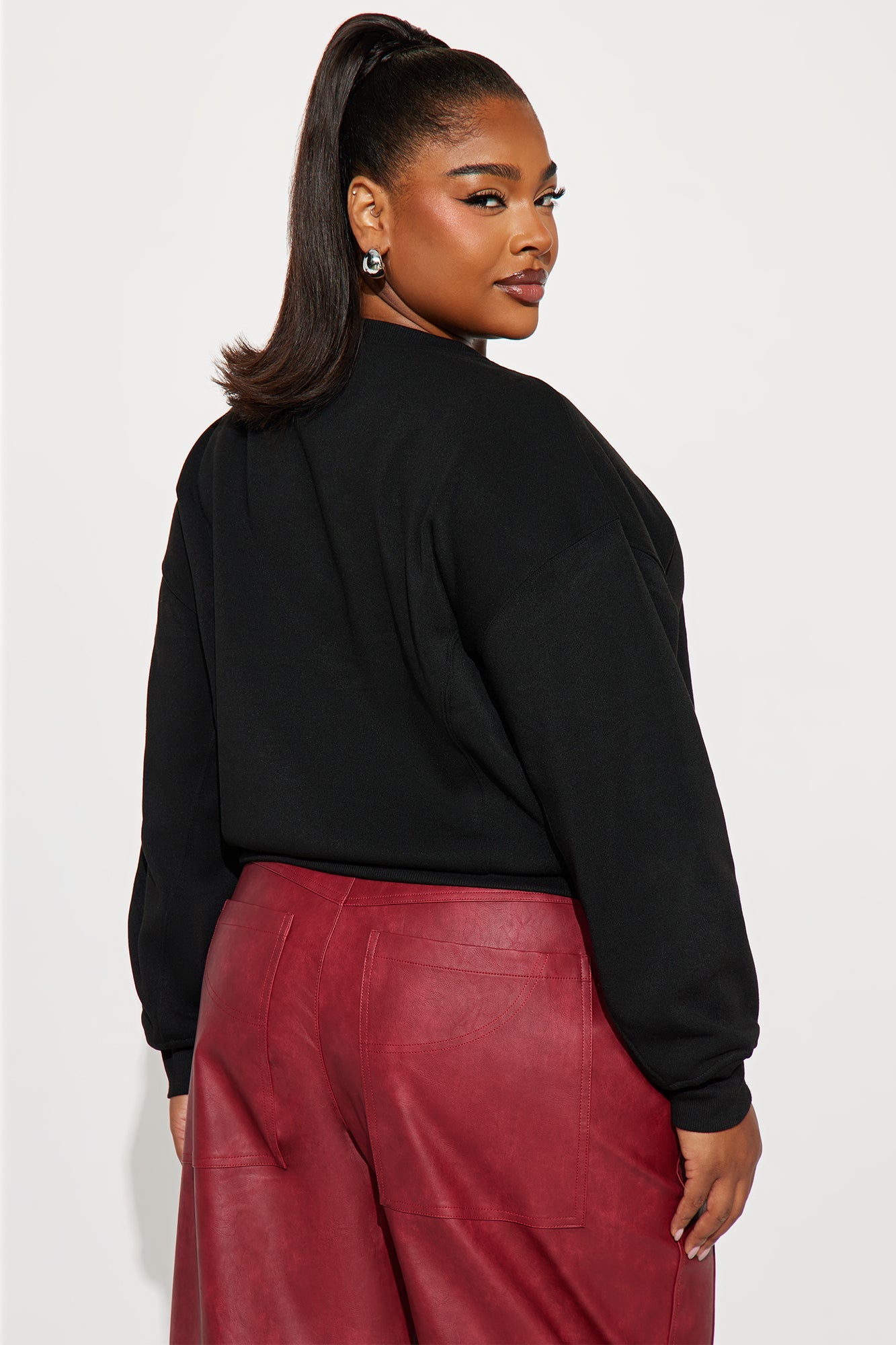 Effortless Vibes Fleece Sweatshirt - Black