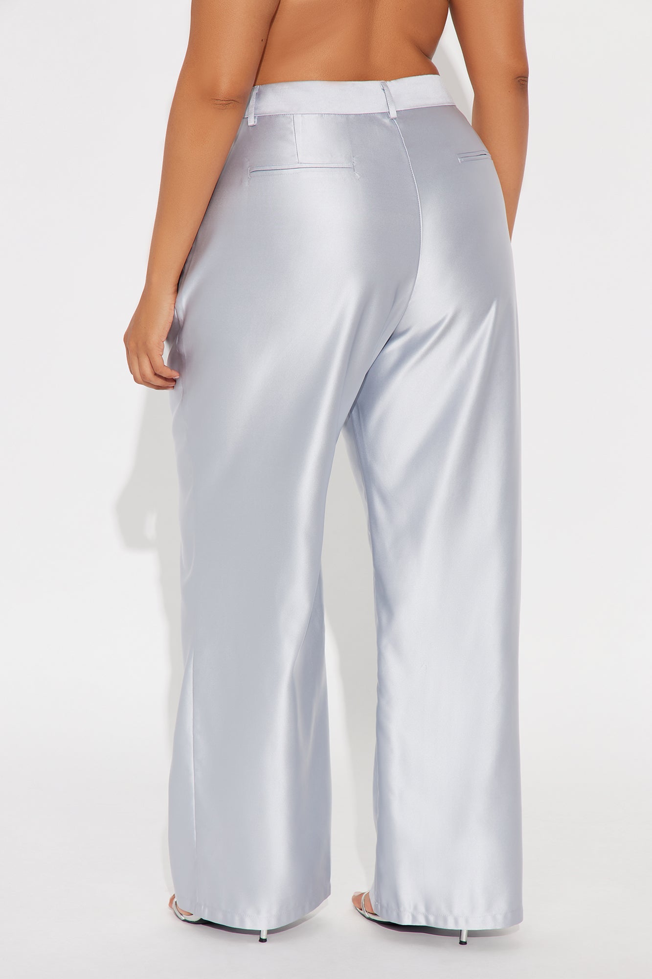 Late Night Cue Satin Wide Leg Pant 32″ - Silver