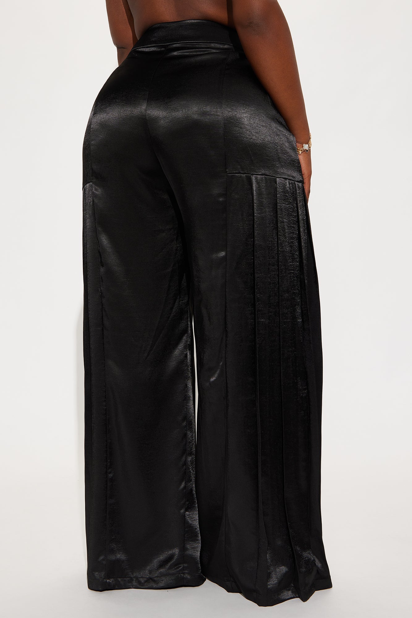 Lost In Your Eyes Satin Wide Leg Pant 33 - Black
