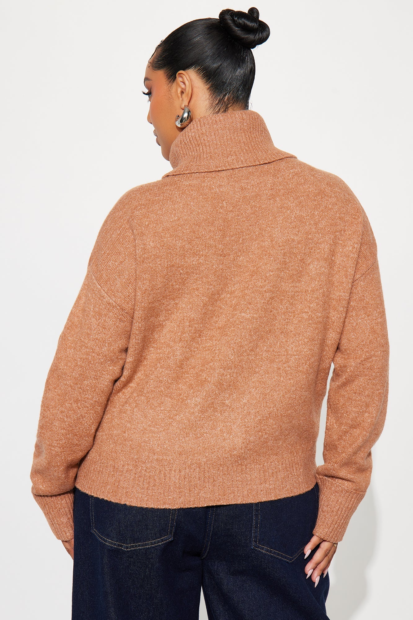 Healing Therapy Turtle Neck Sweater - Mocha