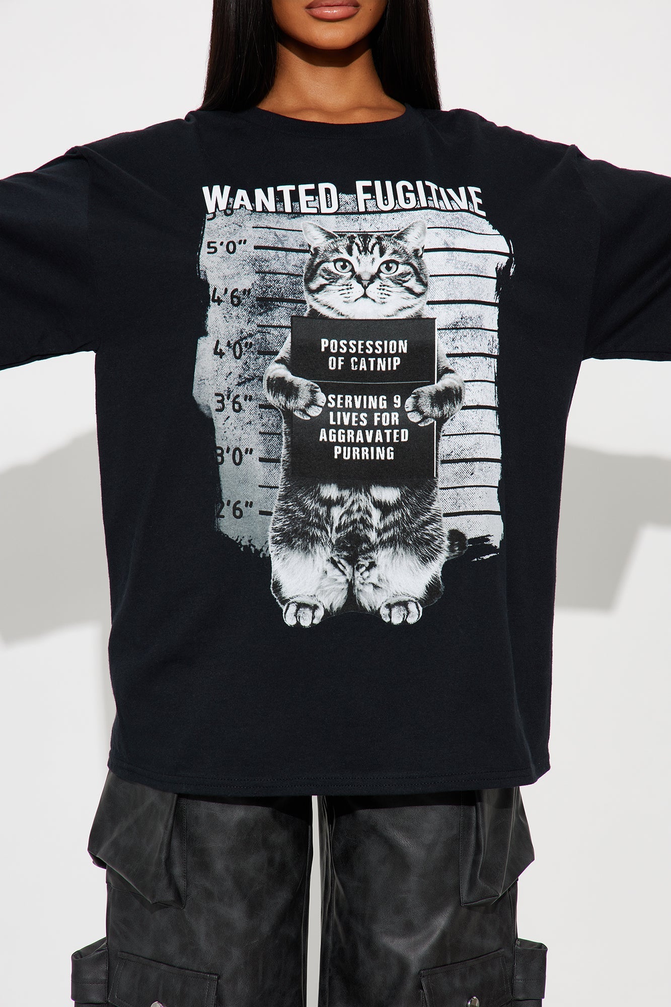 Kitty Mug Shot Tee - Black