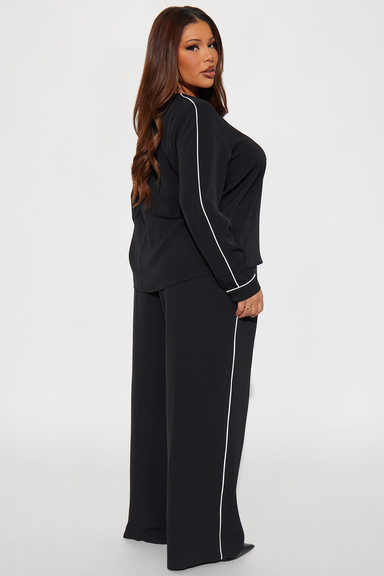 Outlined Elegance Pant Set - Black/combo