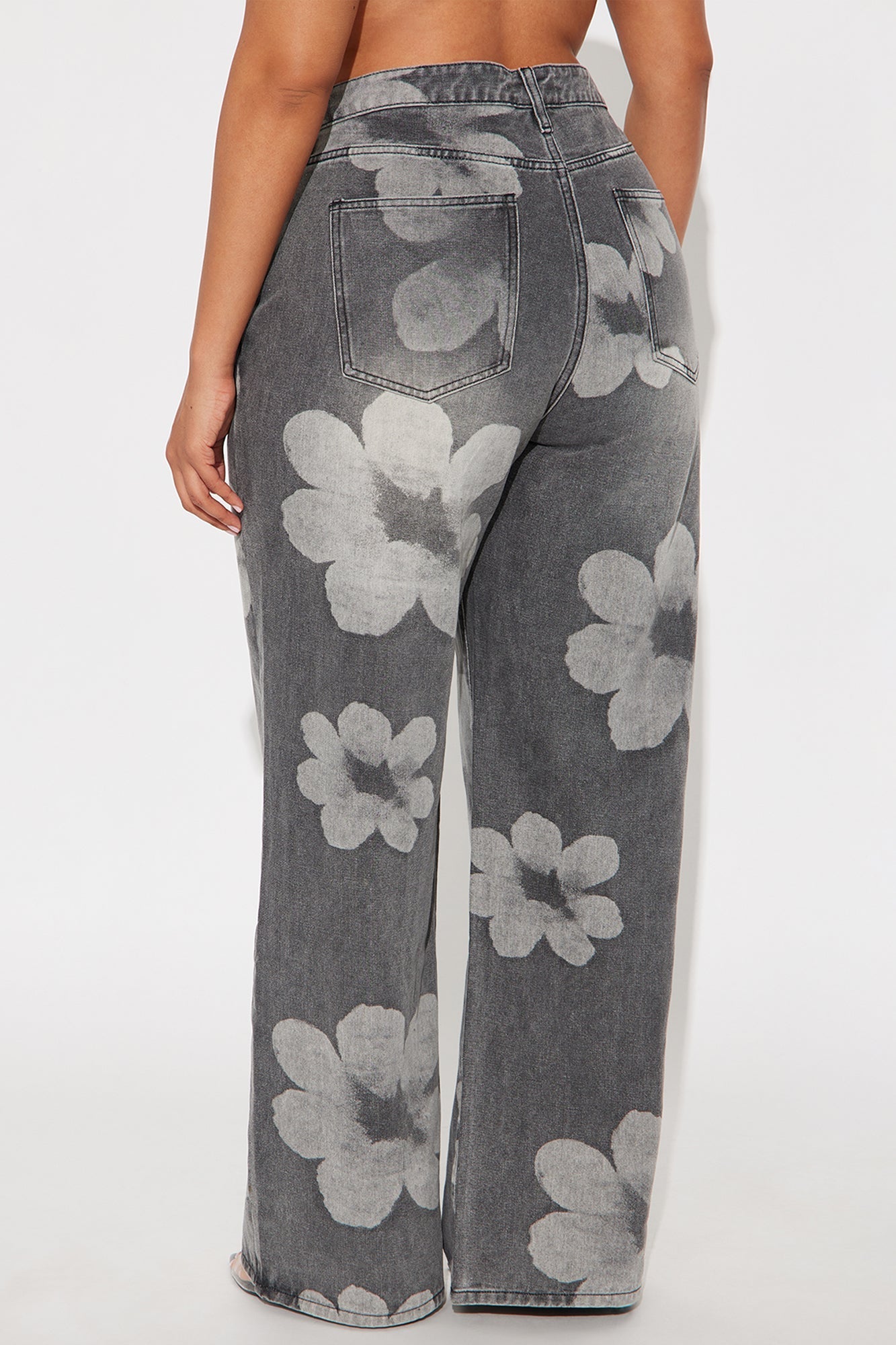 Born To Bloom Crossover Jeans - Grey