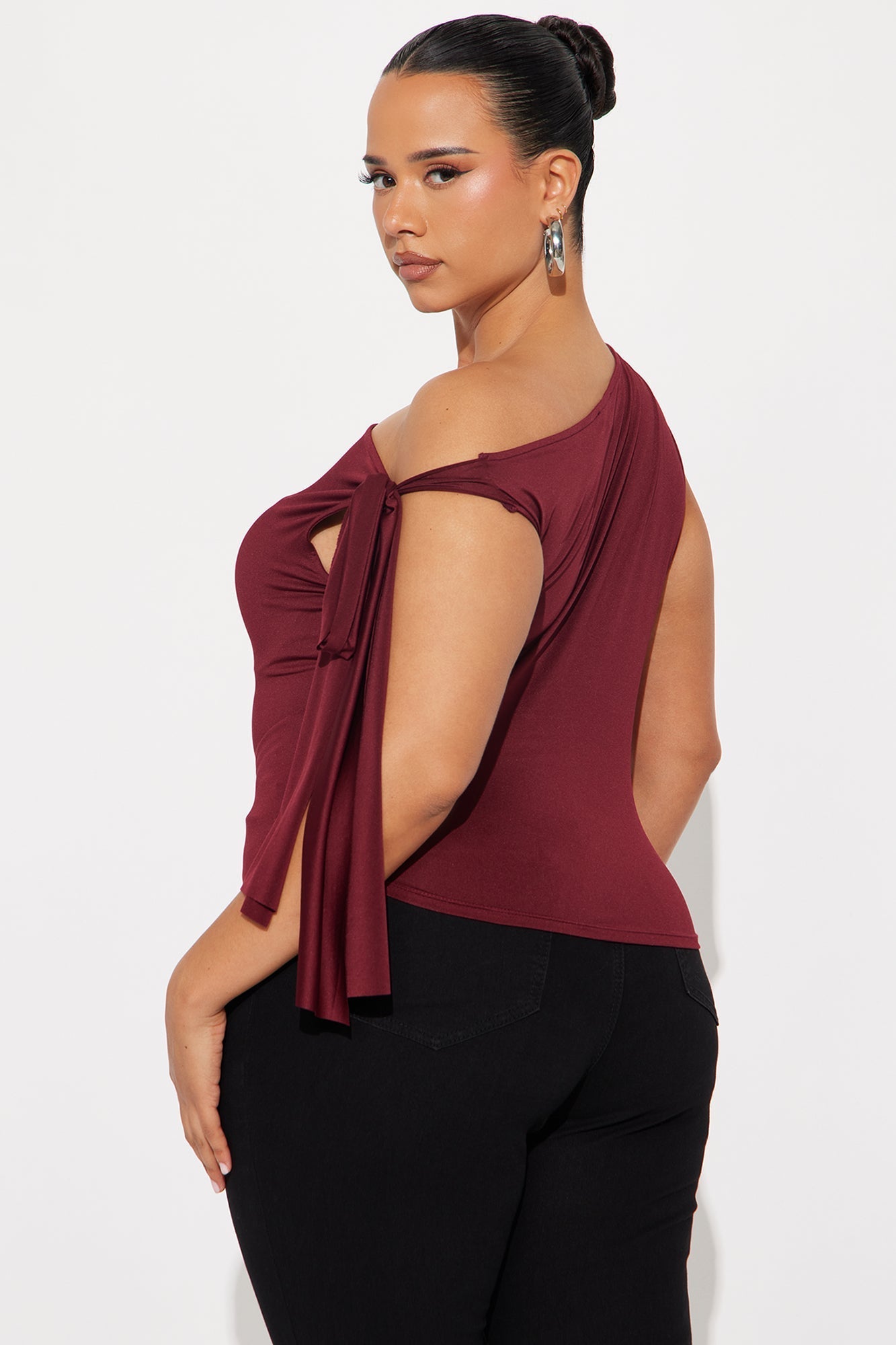 Kamari Off Shoulder Top - Burgundy