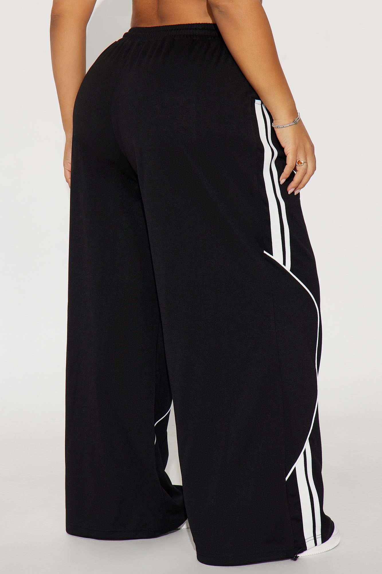 Jax Drawstring Wide Leg Pants 30″ - Black/combo
