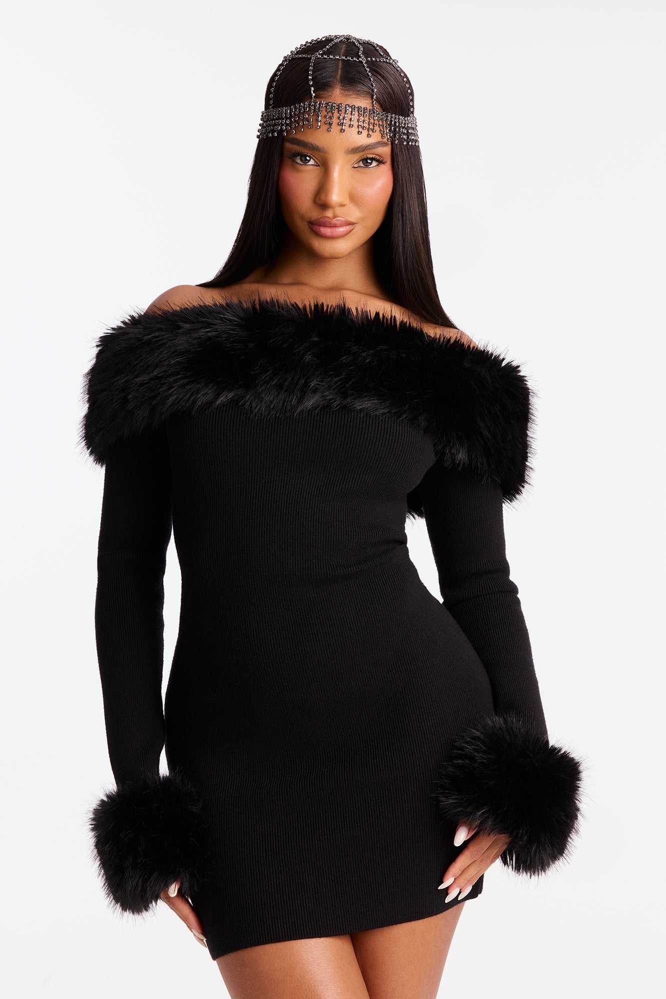 The Queen I Am Rhinestone Head Chain - Black