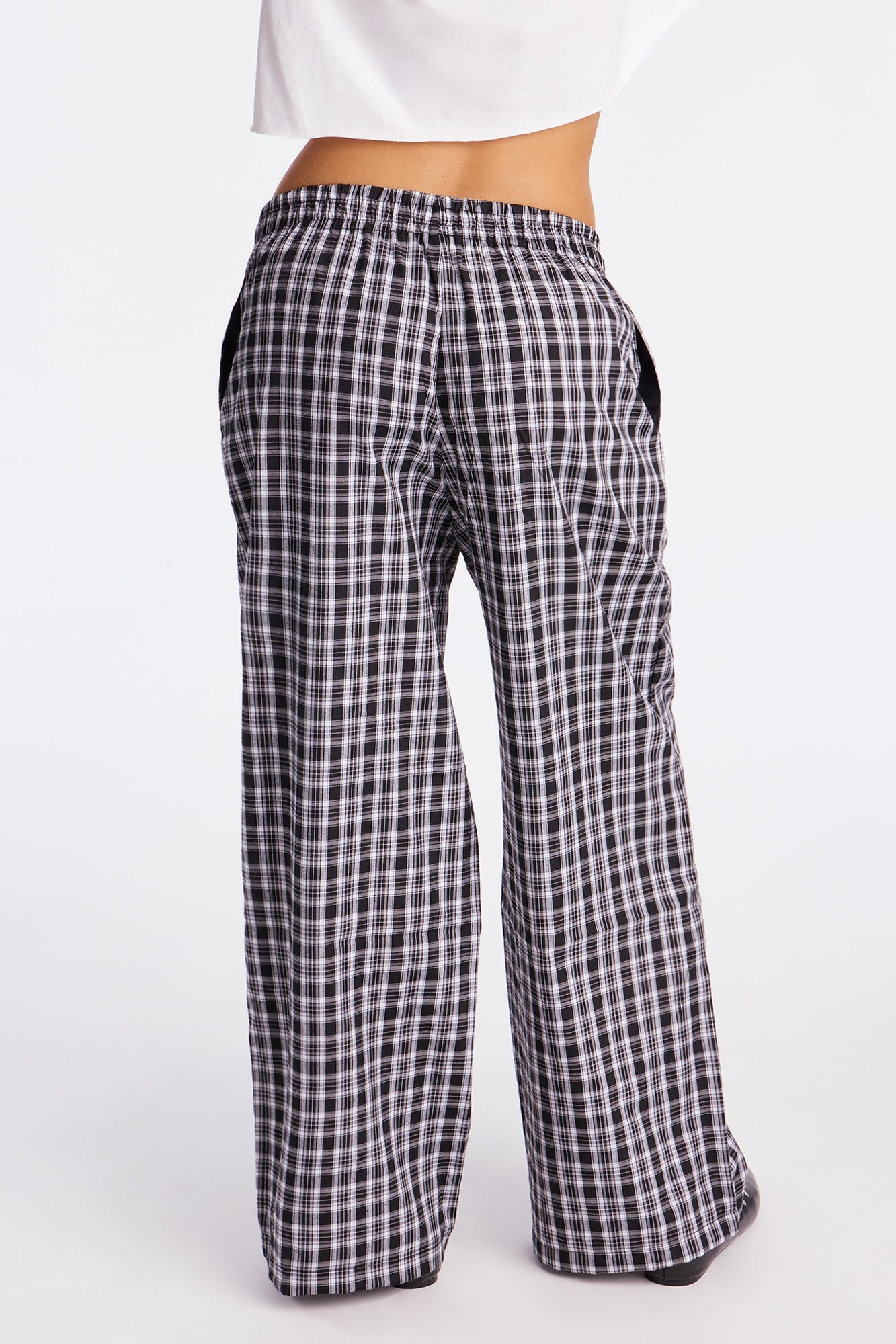 Jump Start Plaid Boxer Pant - Black/White