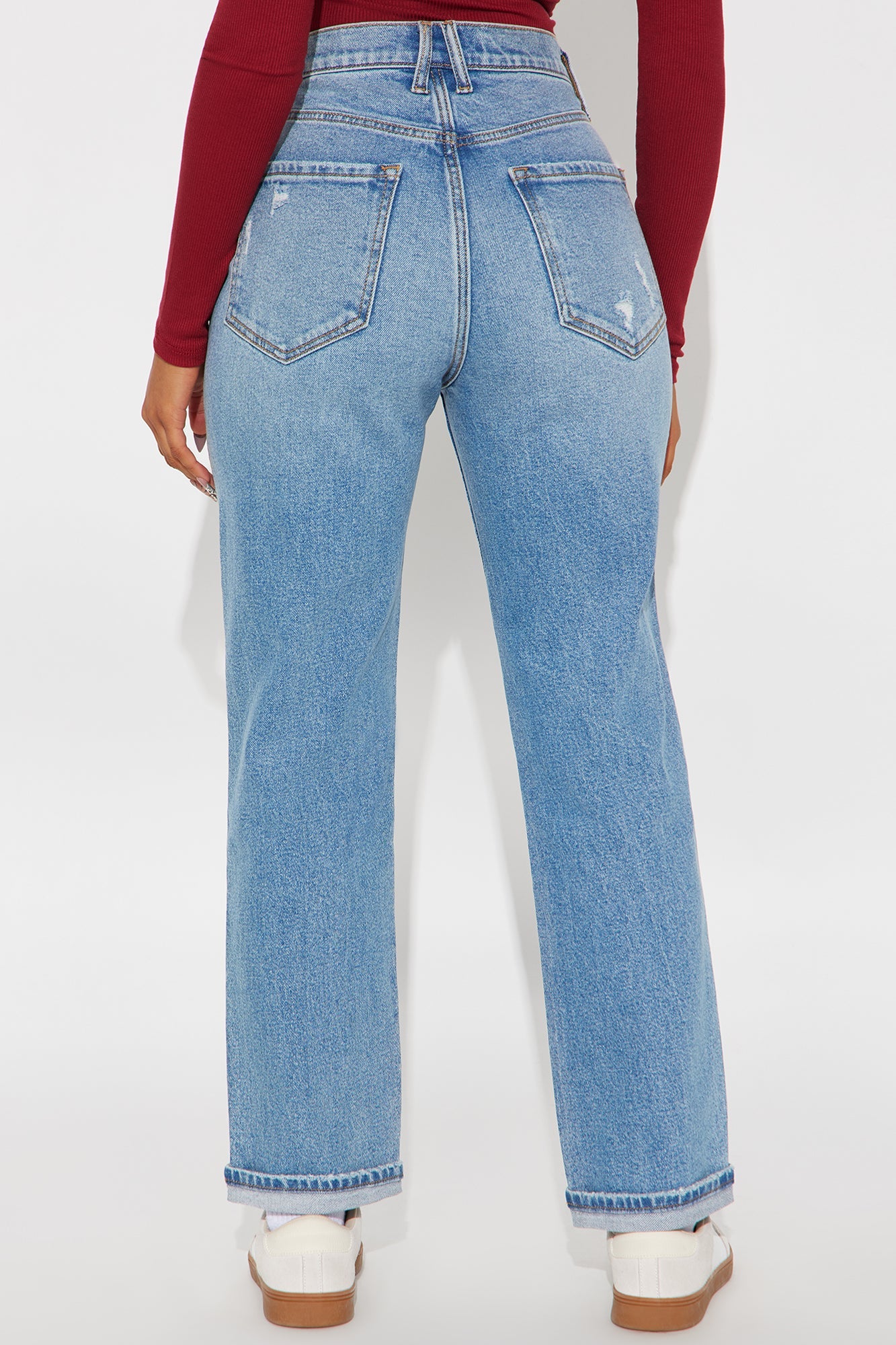 90s Roll Cuff Mom Jeans - Light Wash
