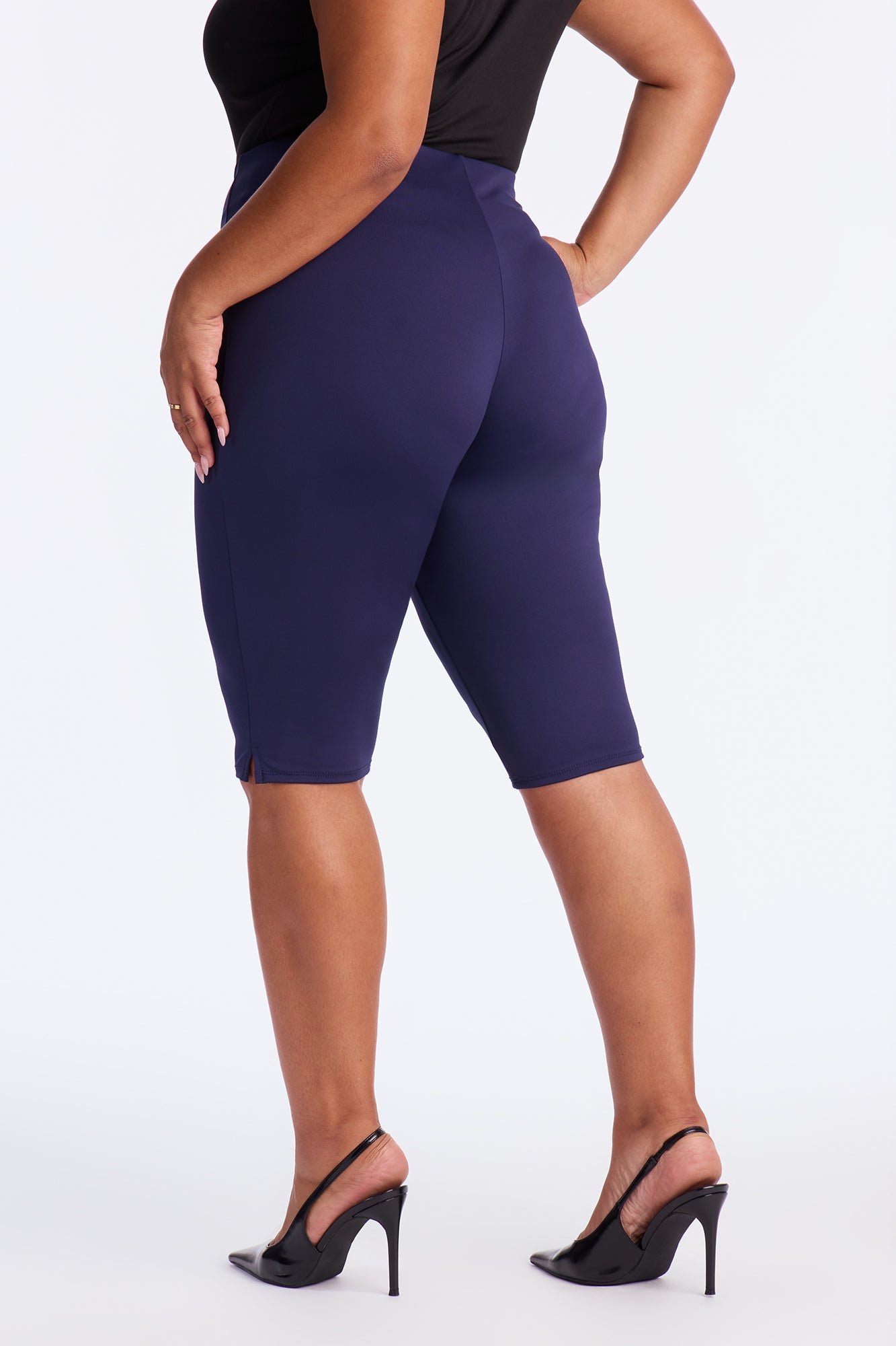 Genesis Knee Knocker Capri - Navy