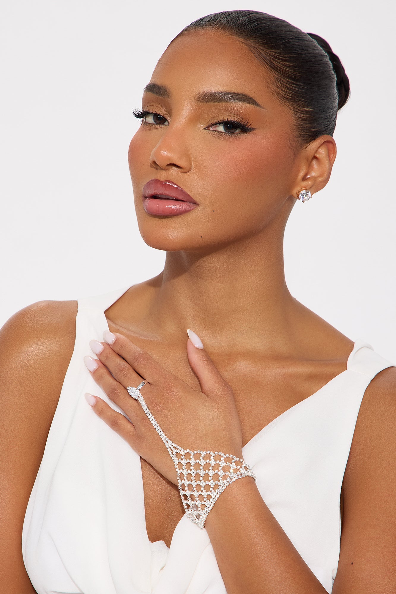 Chandelier Shine Rhinestone Hand Chain - Silver