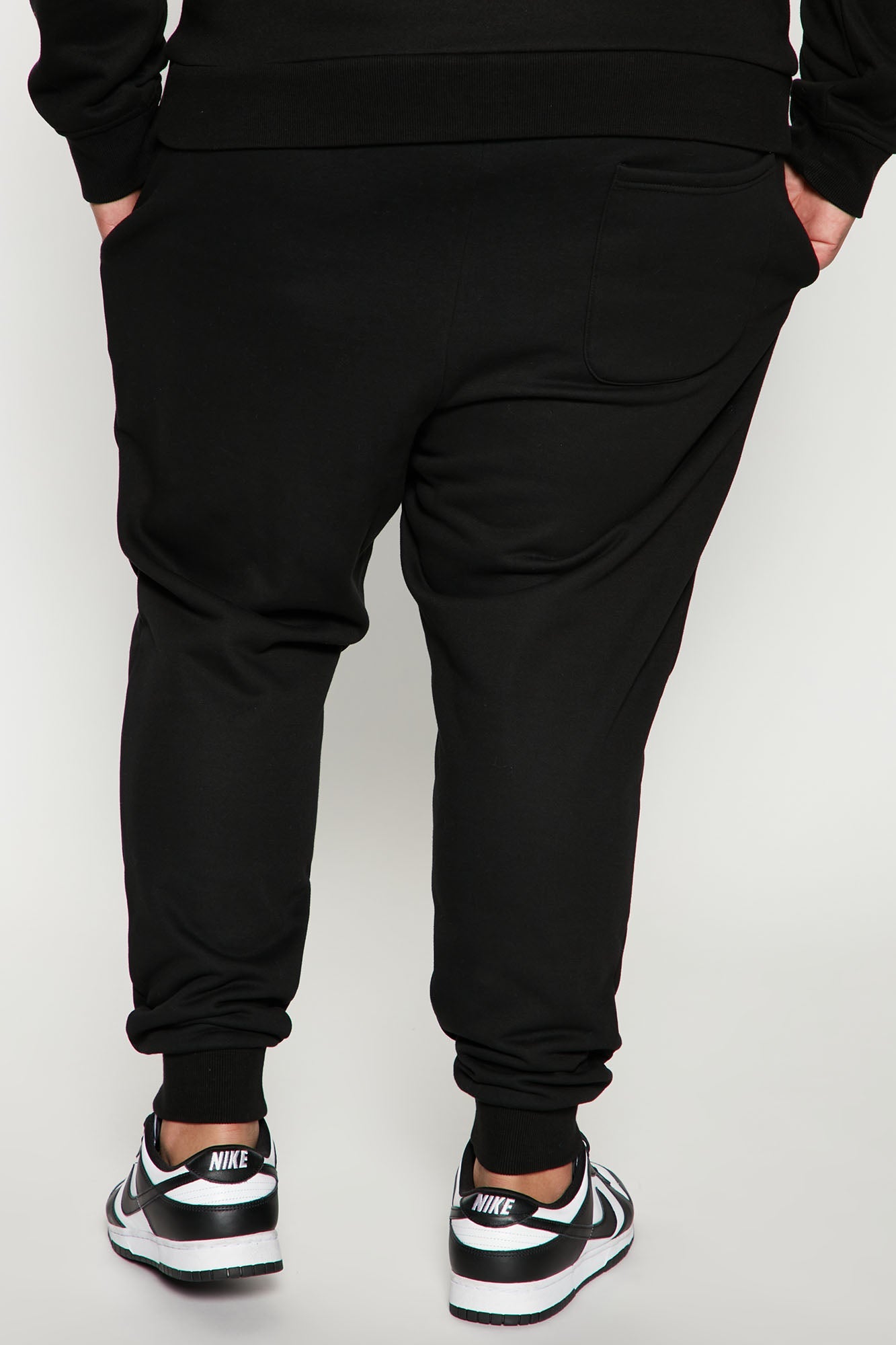 Family Goals Papi Jogger - Black