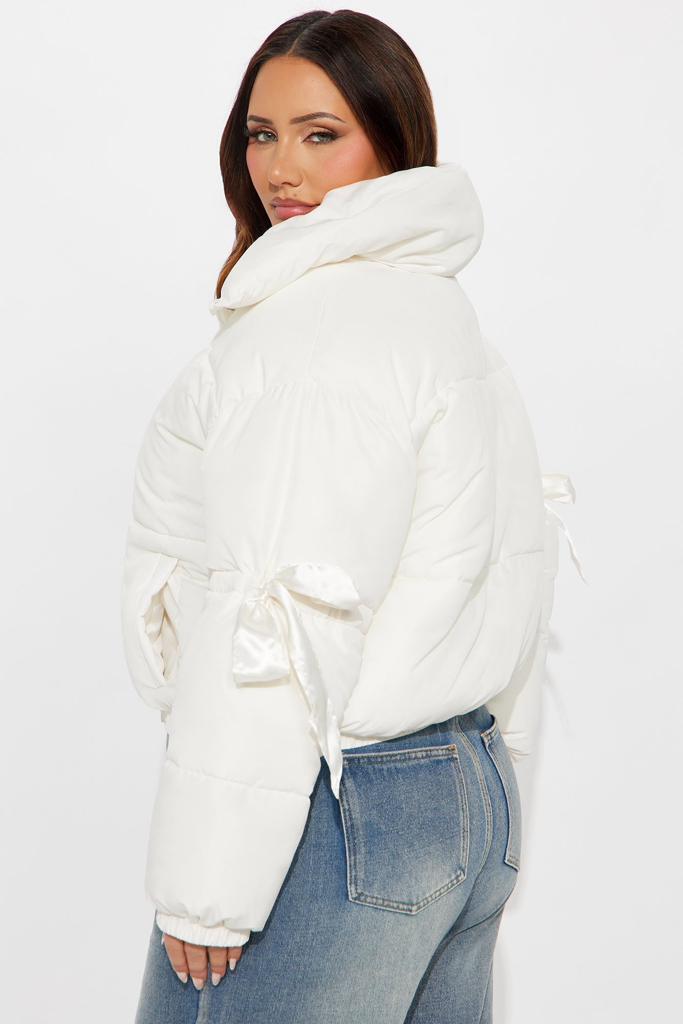 Coquette Touch Bow Puffer Jacket - Ivory