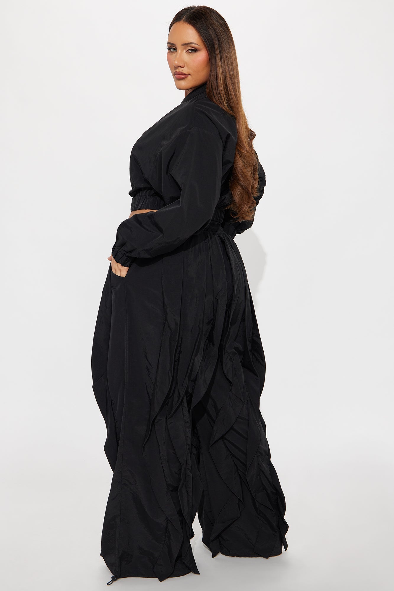 Iris Windbreaker Ruffled Pant Set - Black