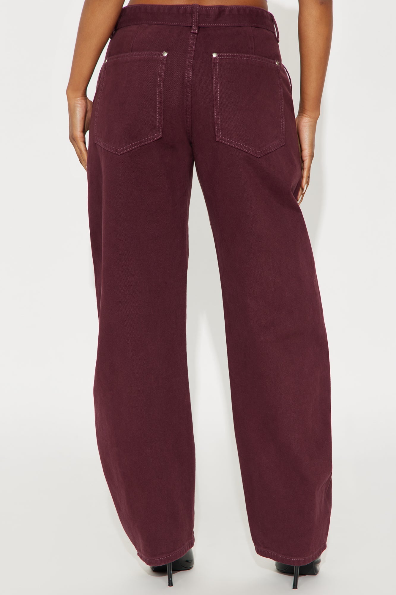 Dorado Belted Barrel Leg Jeans - Plum