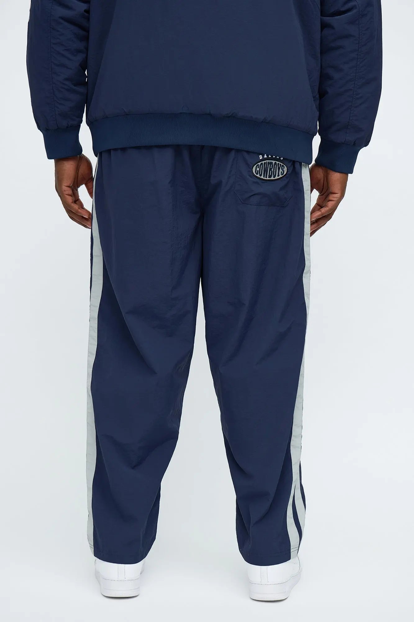 Cowboy Carbon Wind Straight Pant - Navy