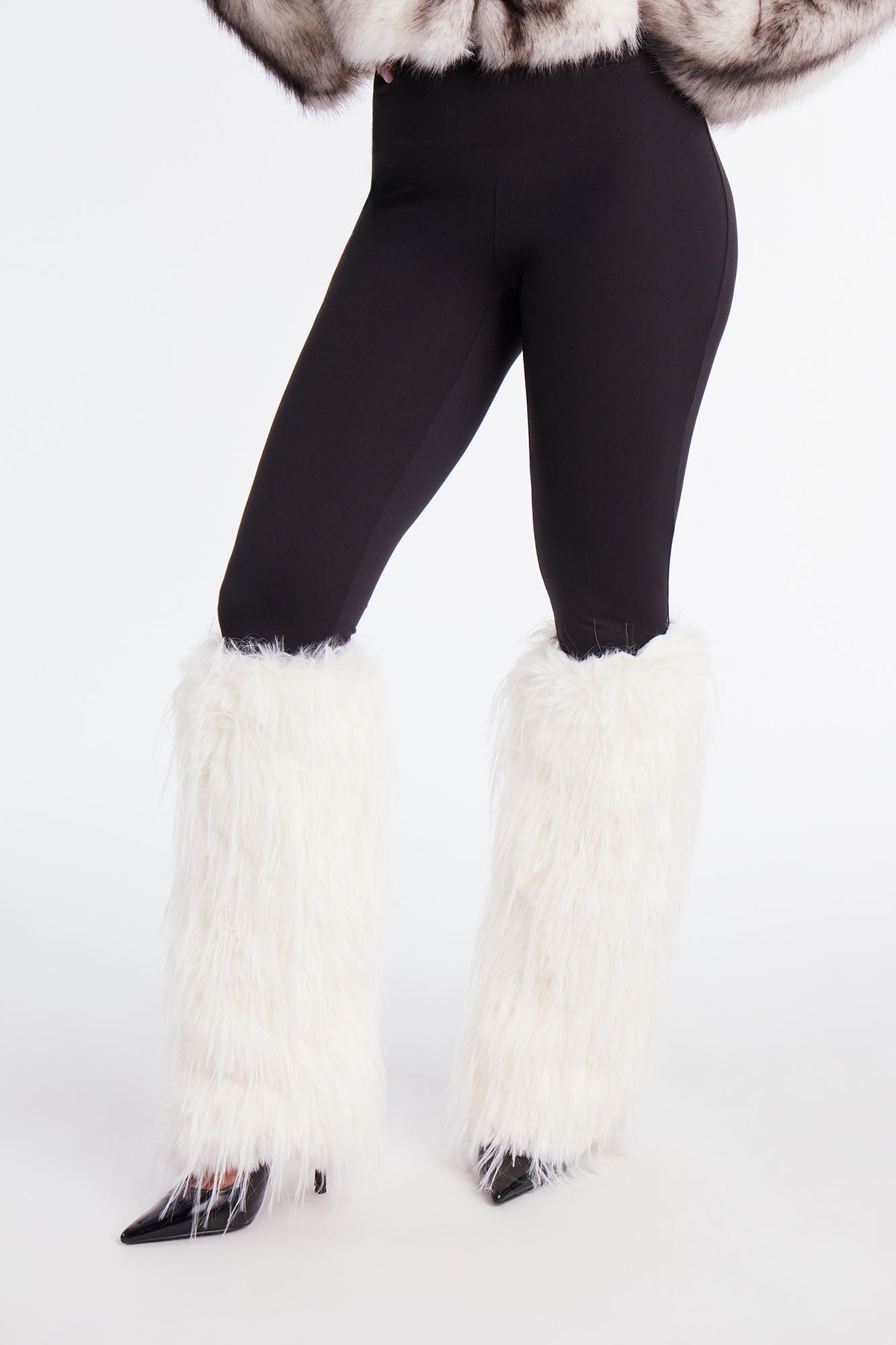 Warm Whirls Faux Fur Legwarmers - Ivory