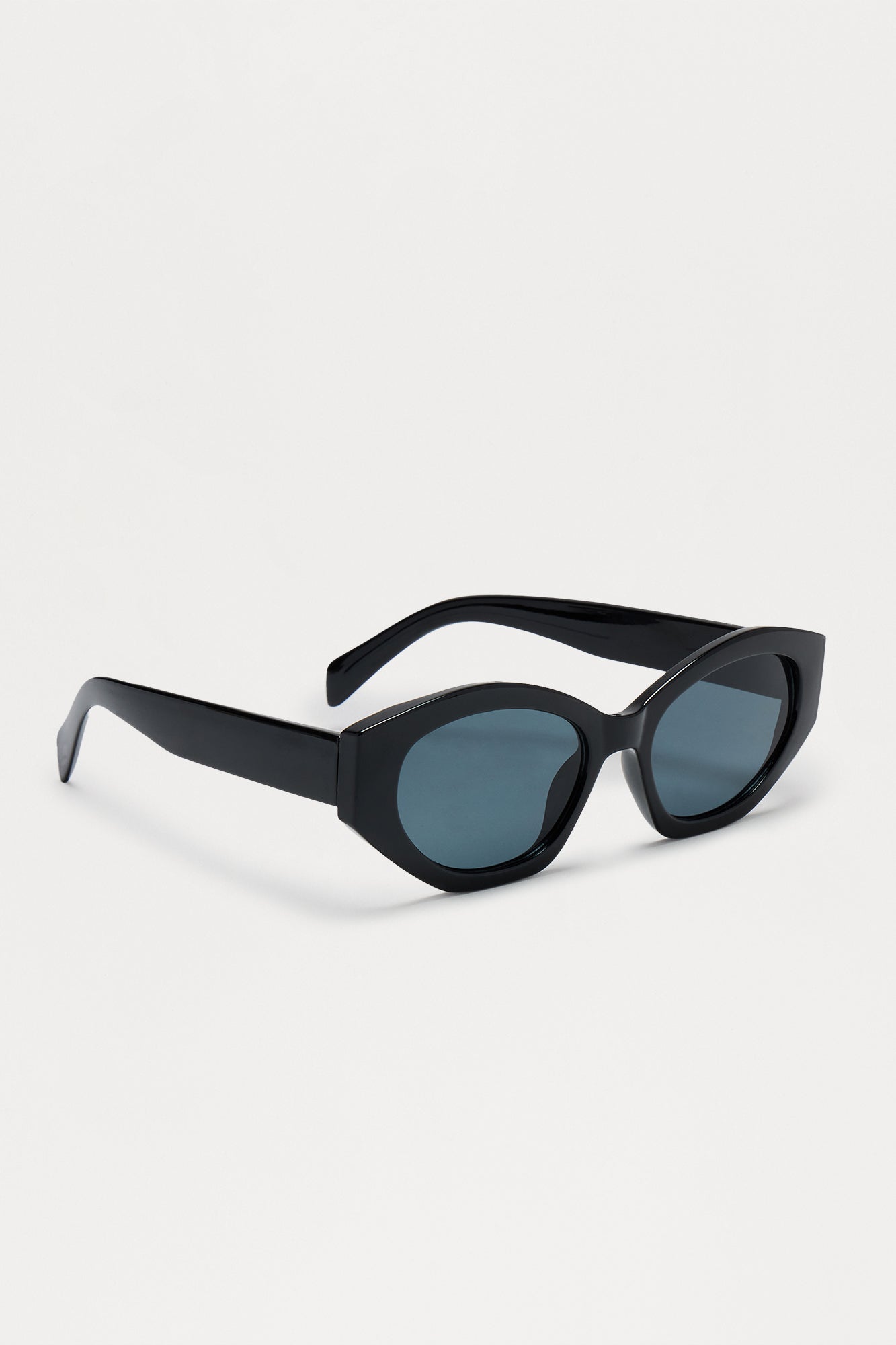 Upper East Side Sunglasses - Black