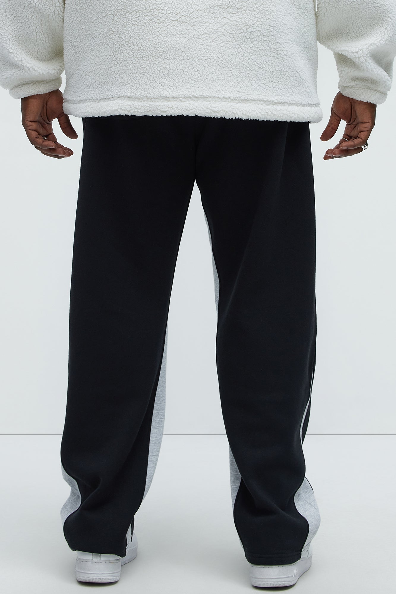 Bulls Backboard Skinny Flare Sweatpants - Red/Black
