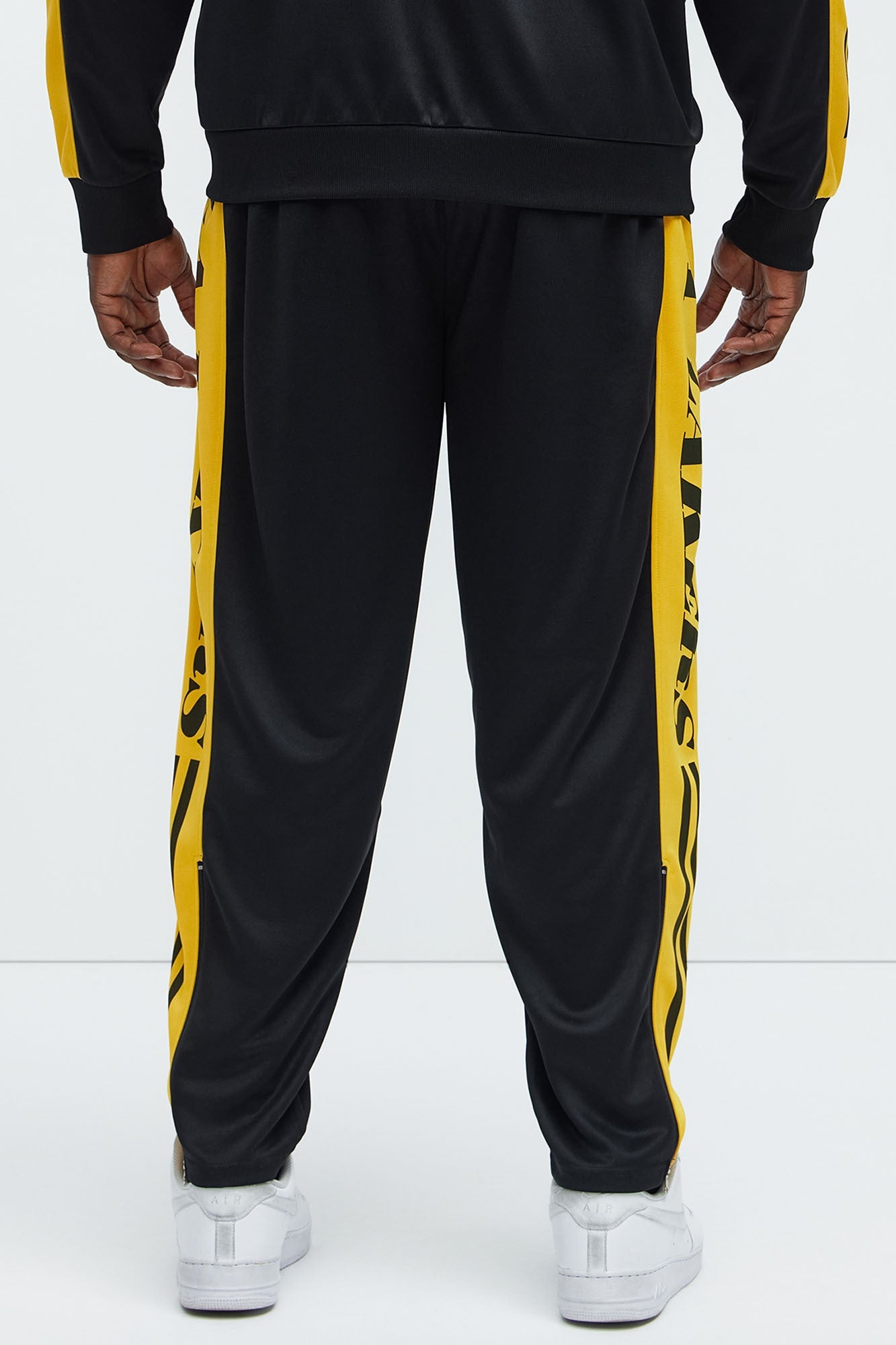 Lakers Stand By Track Pants - Black