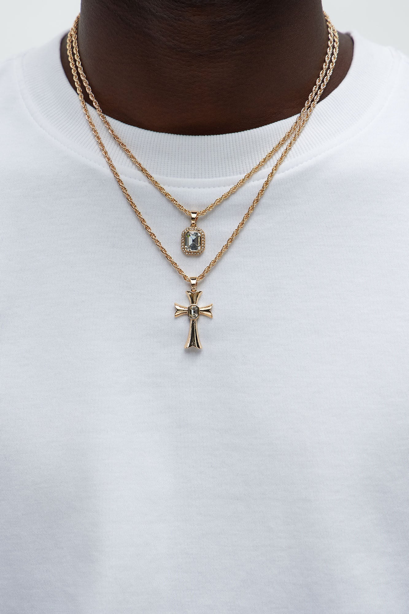 Chill Cross And Gem Necklace Set - Gold