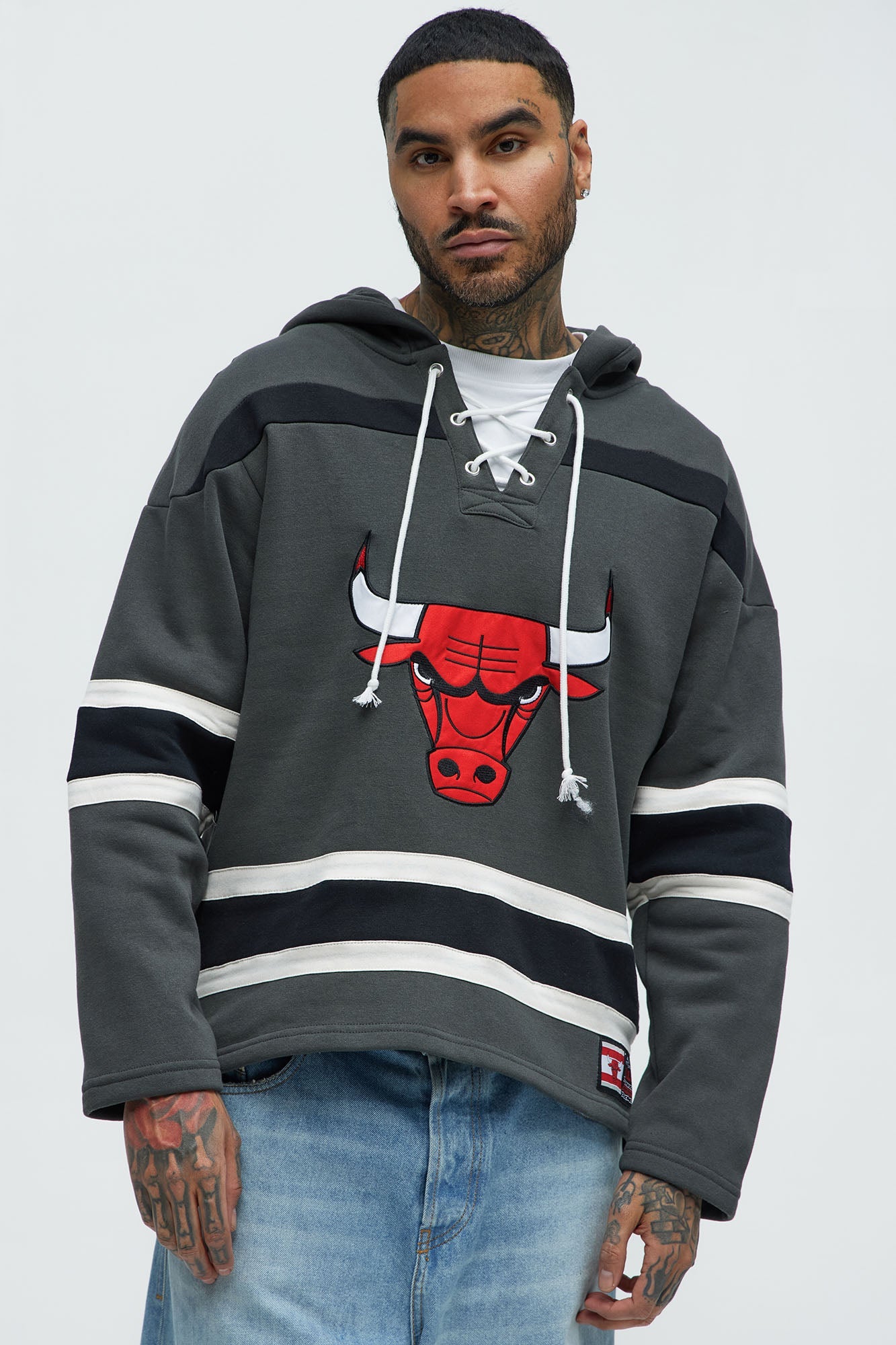 Bulls Body Check Hoodie - Grey