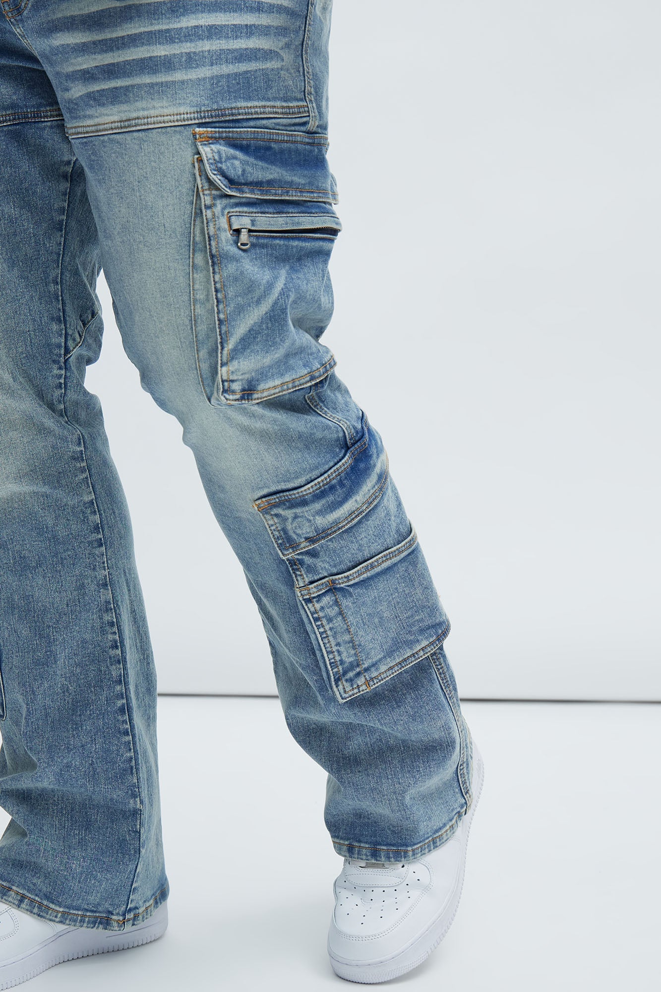 Romance Slim Stacked Flare Jeans - Light Blue Wash