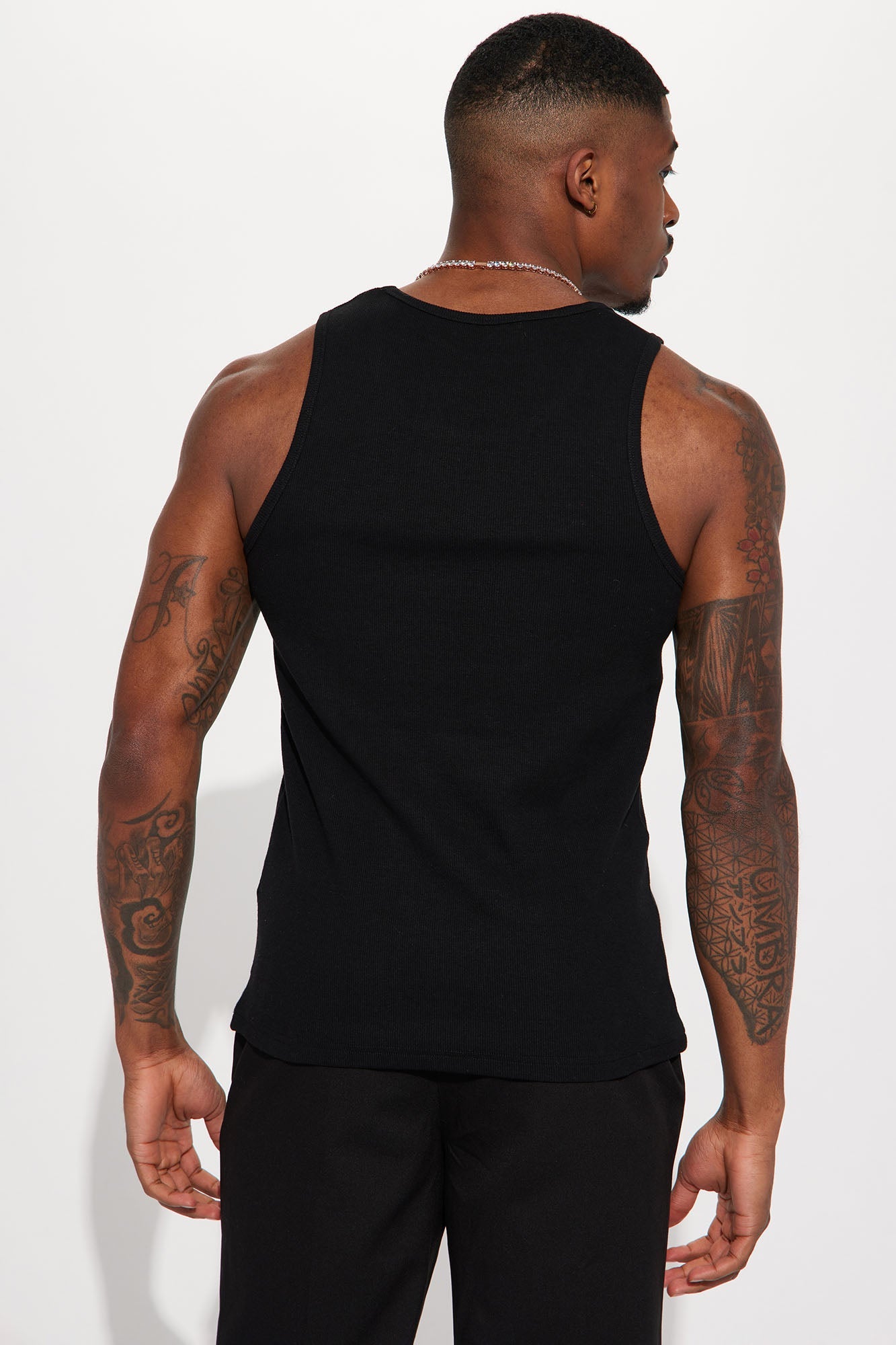 Classic Ribbed Tank Top - Black