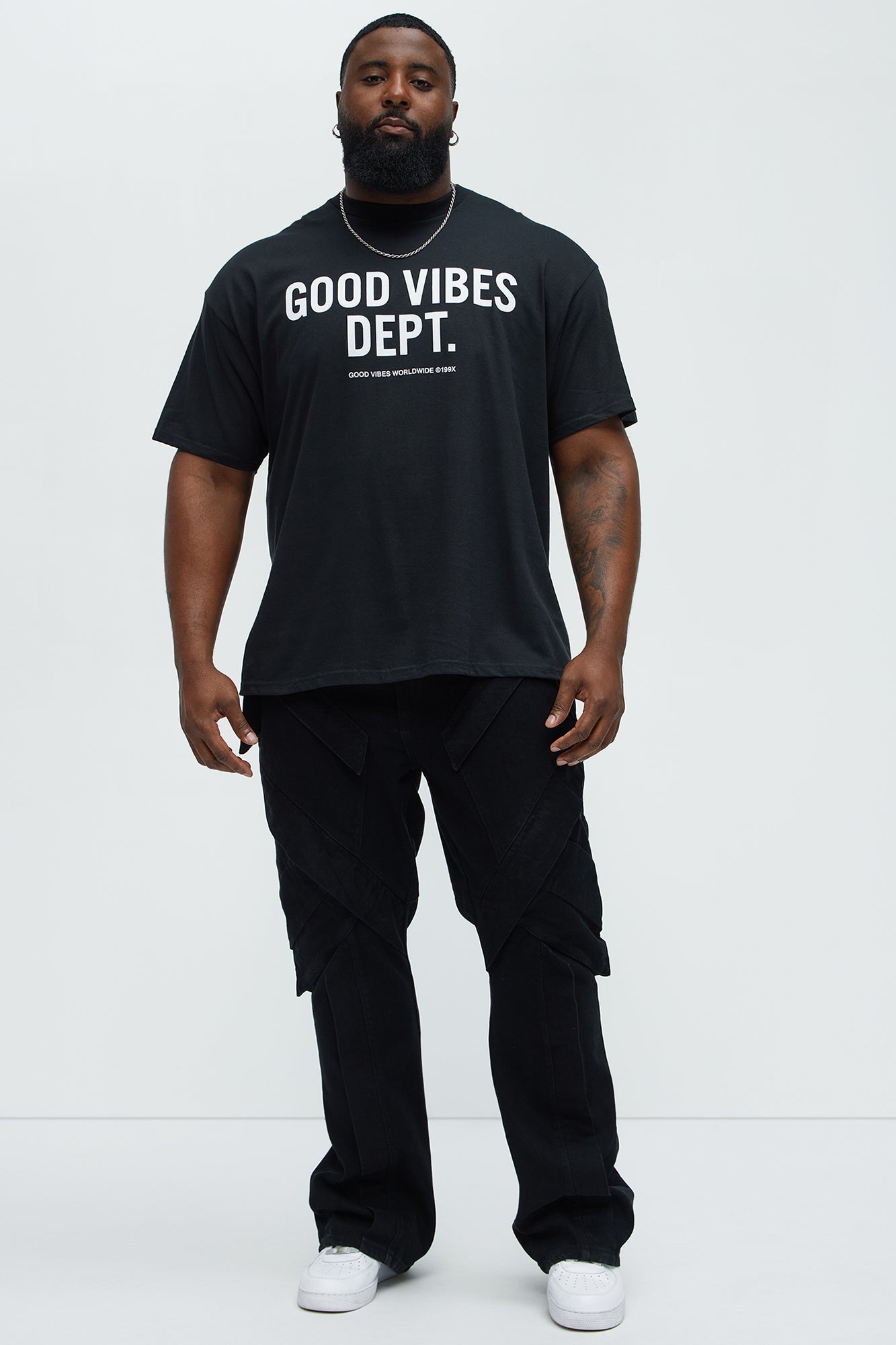 Good Vibes Dept Short Sleeve Crew Neck T shirt - Black
