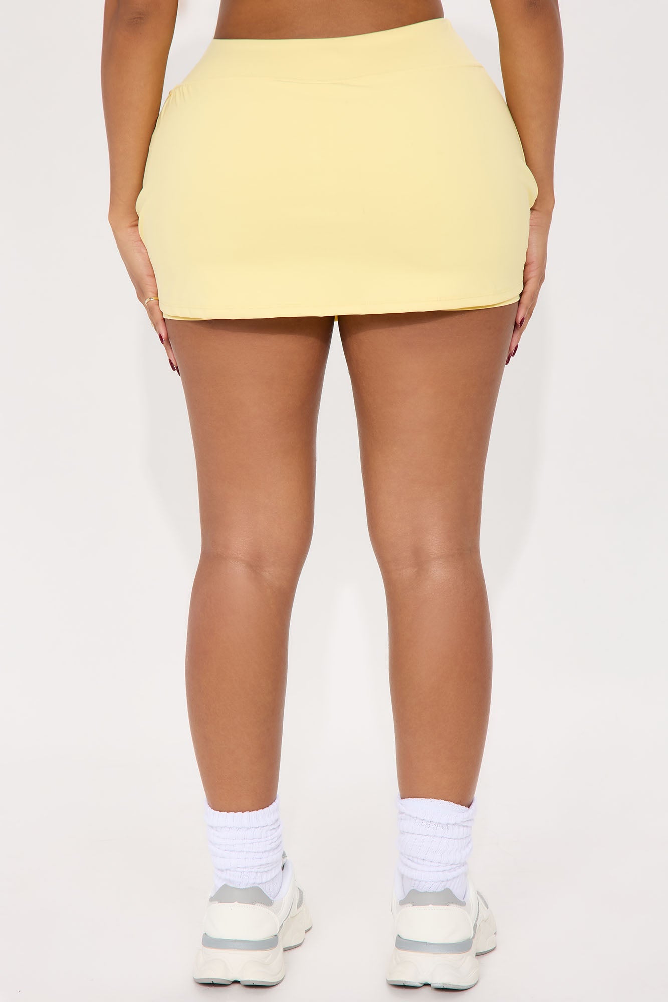 Power Swing Active Skirt - Butter Yellow