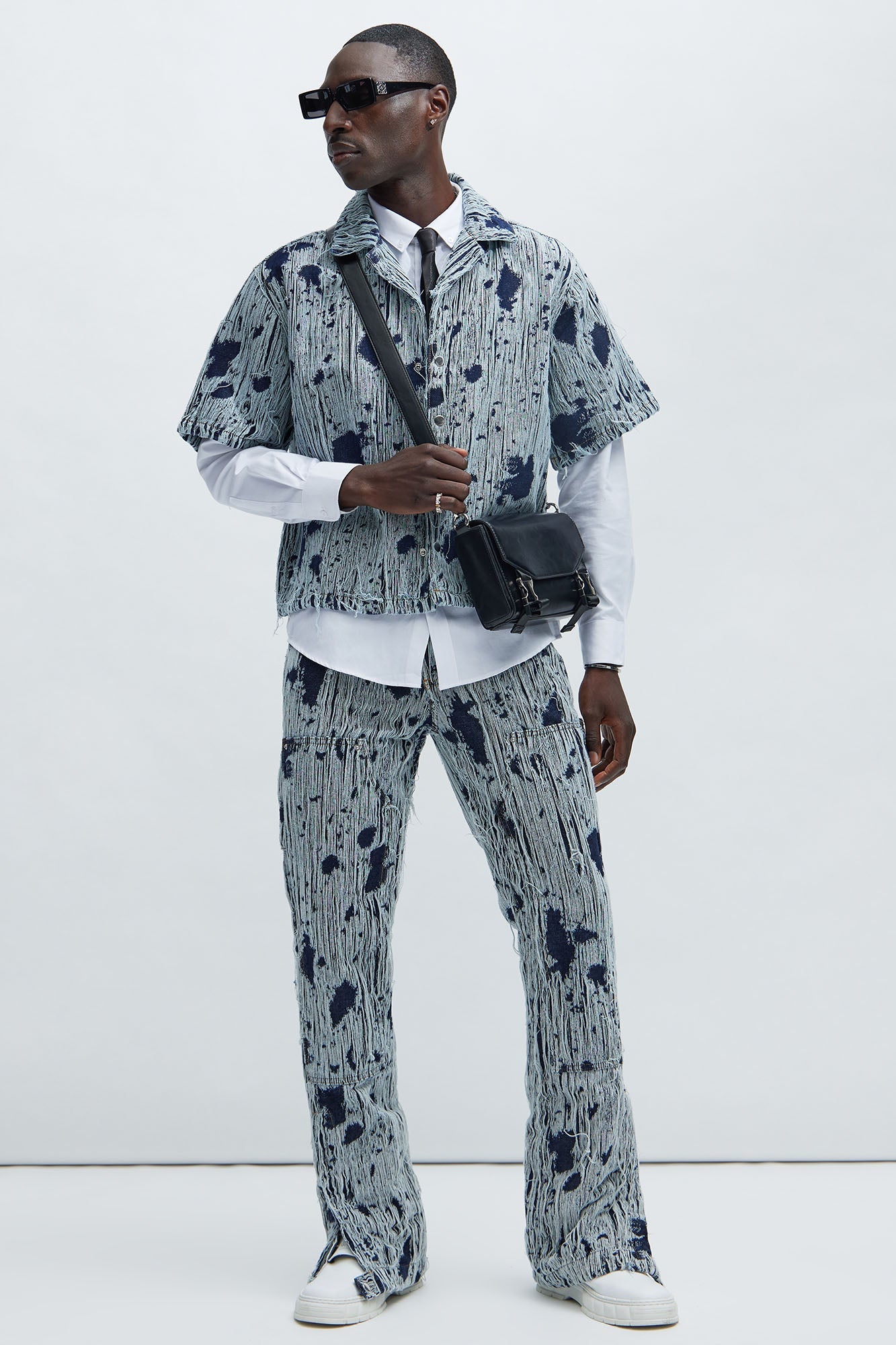 Riley Carpenter Slim Flare Frayed Denim Jeans - Indigo