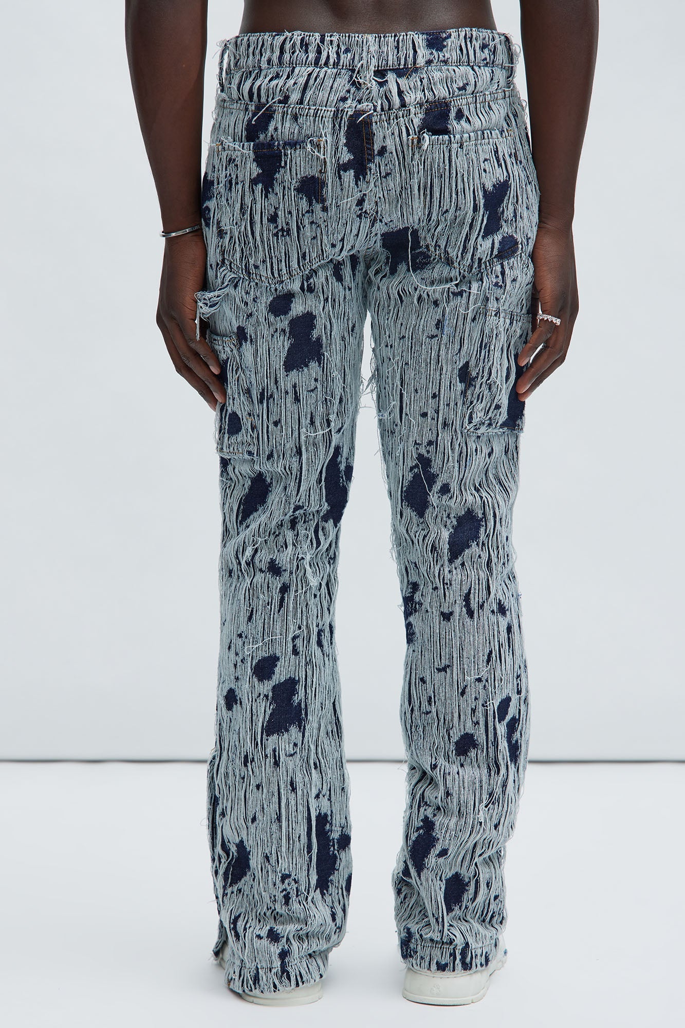 Riley Carpenter Slim Flare Frayed Denim Jeans - Indigo