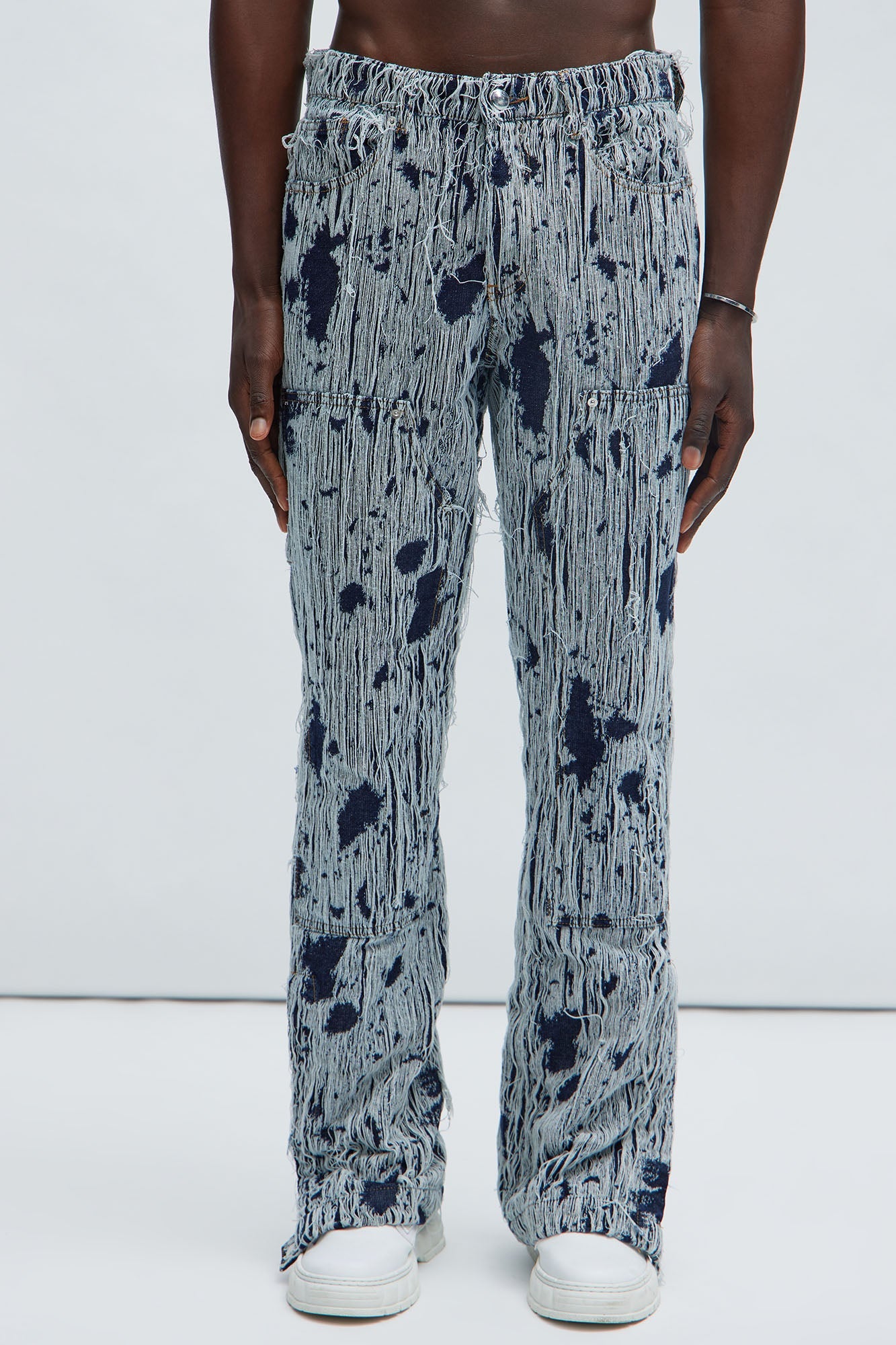 Riley Carpenter Slim Flare Frayed Denim Jeans - Indigo