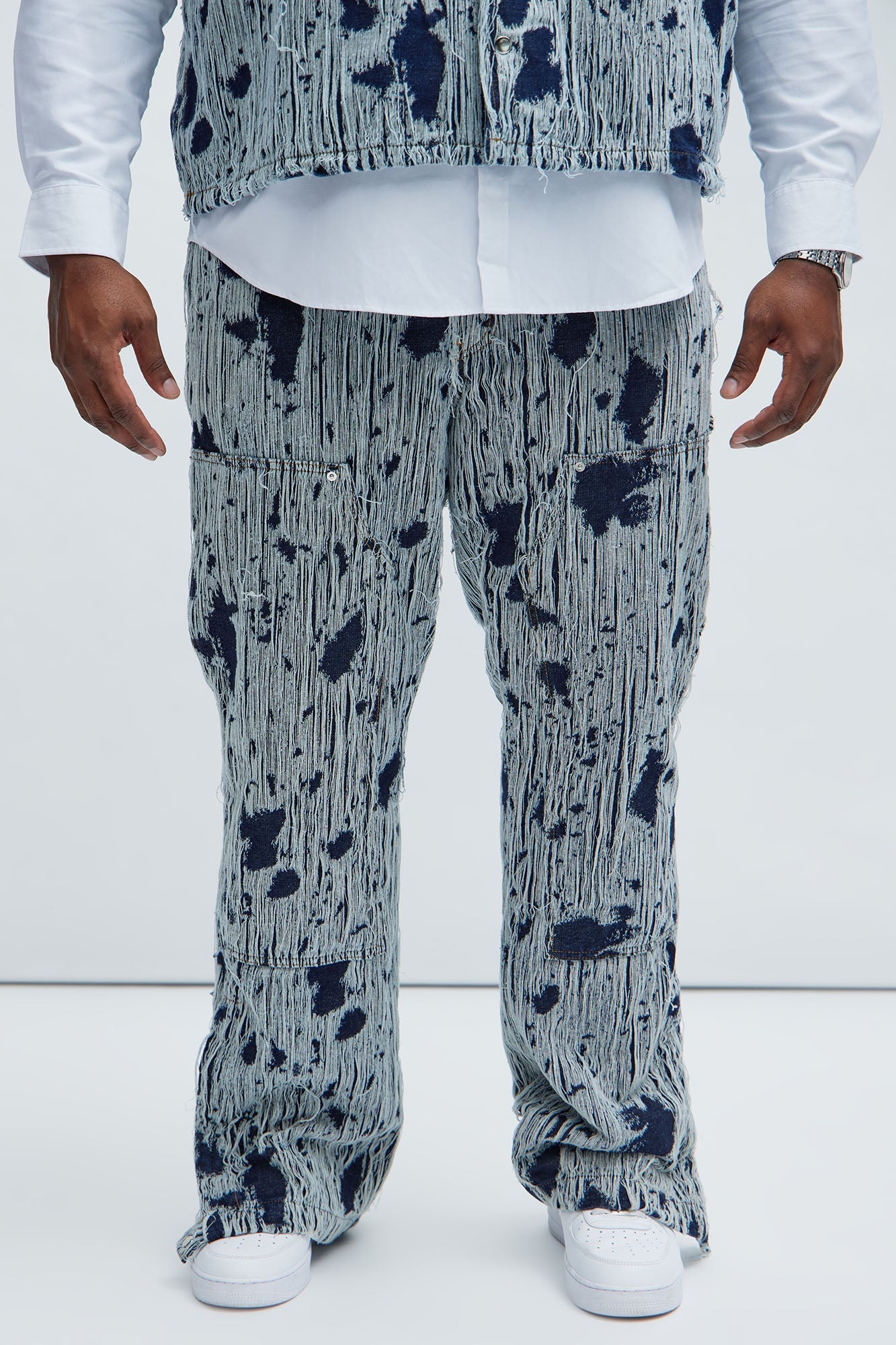 Riley Carpenter Slim Flare Frayed Denim Jeans - Indigo