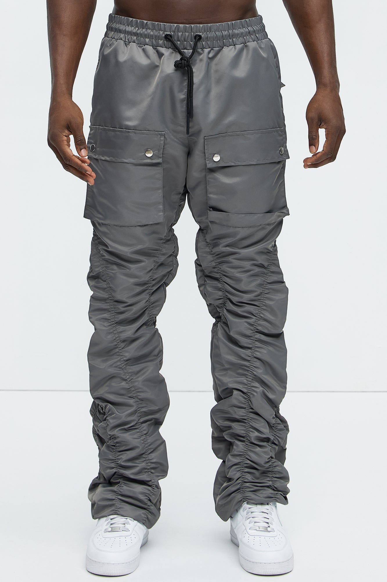 Scrunched Flared Nylon Cargo Pants - Charcoal