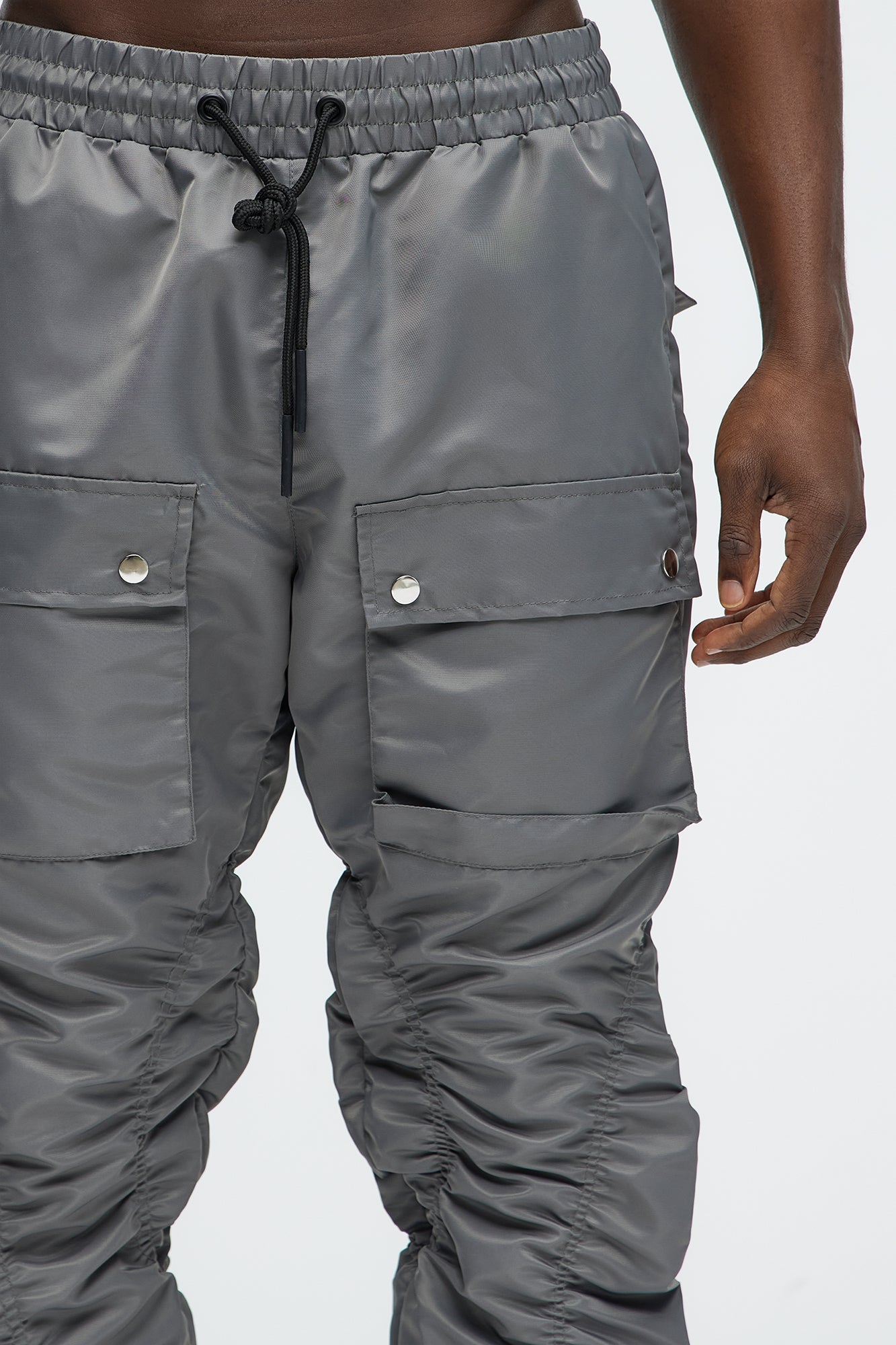 Scrunched Flared Nylon Cargo Pants - Charcoal