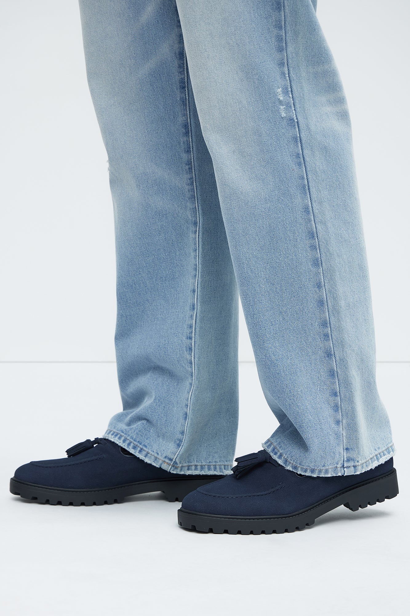 Montague Chunky Tassel Loafer - Navy/combo