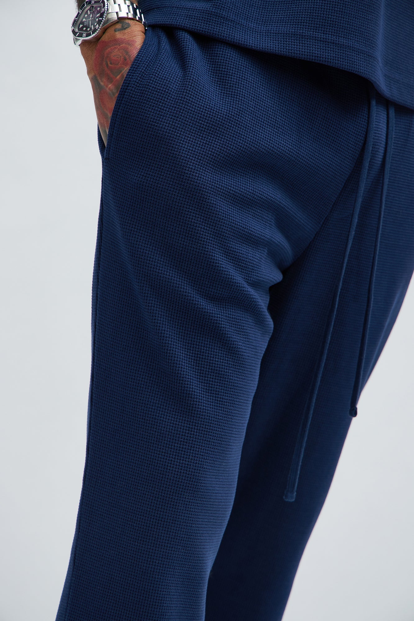 Cairo Textured Straight Pants - Navy